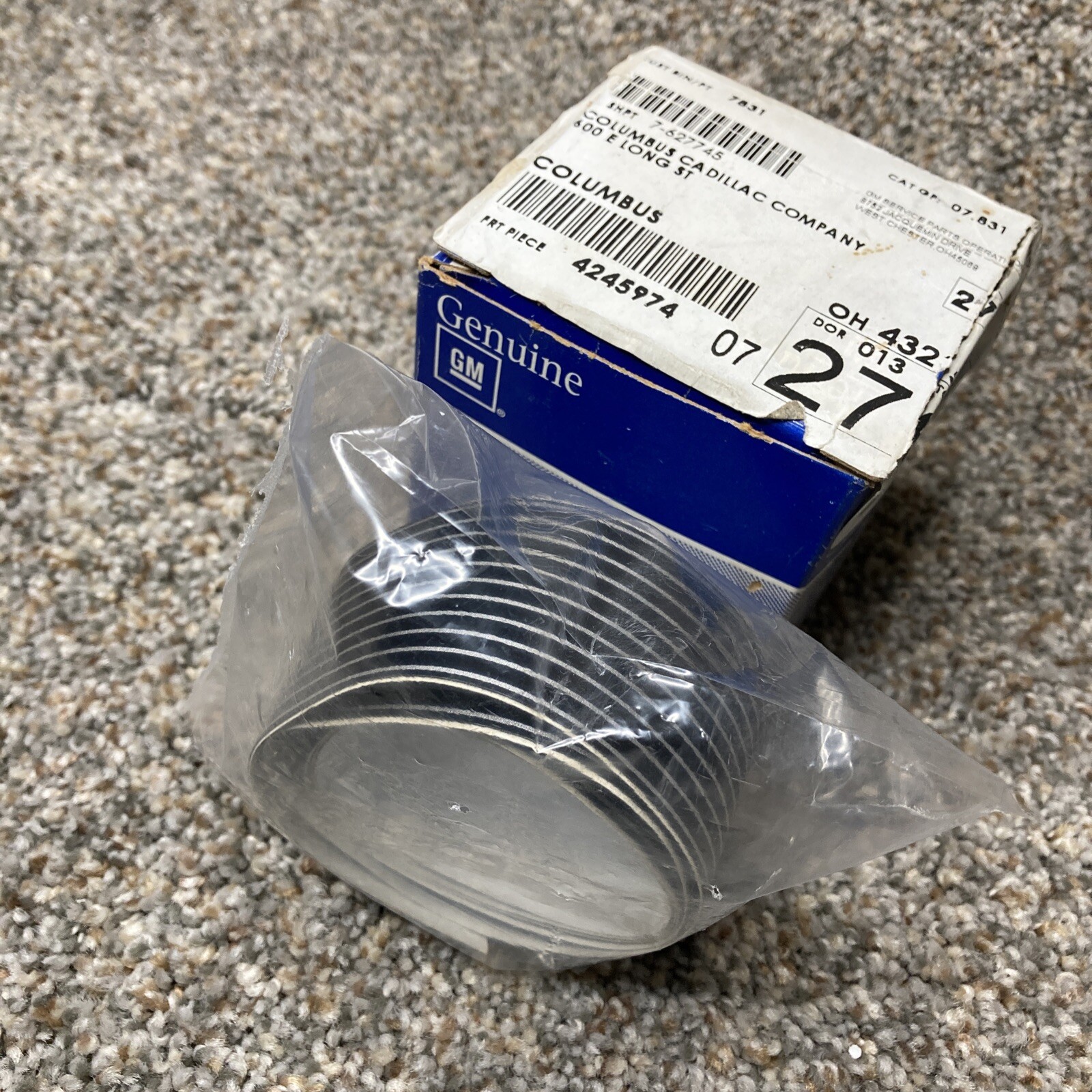 Molding – GM (20724199) LH1992-1997 Cadillac Seville NOS OEM RARE!
