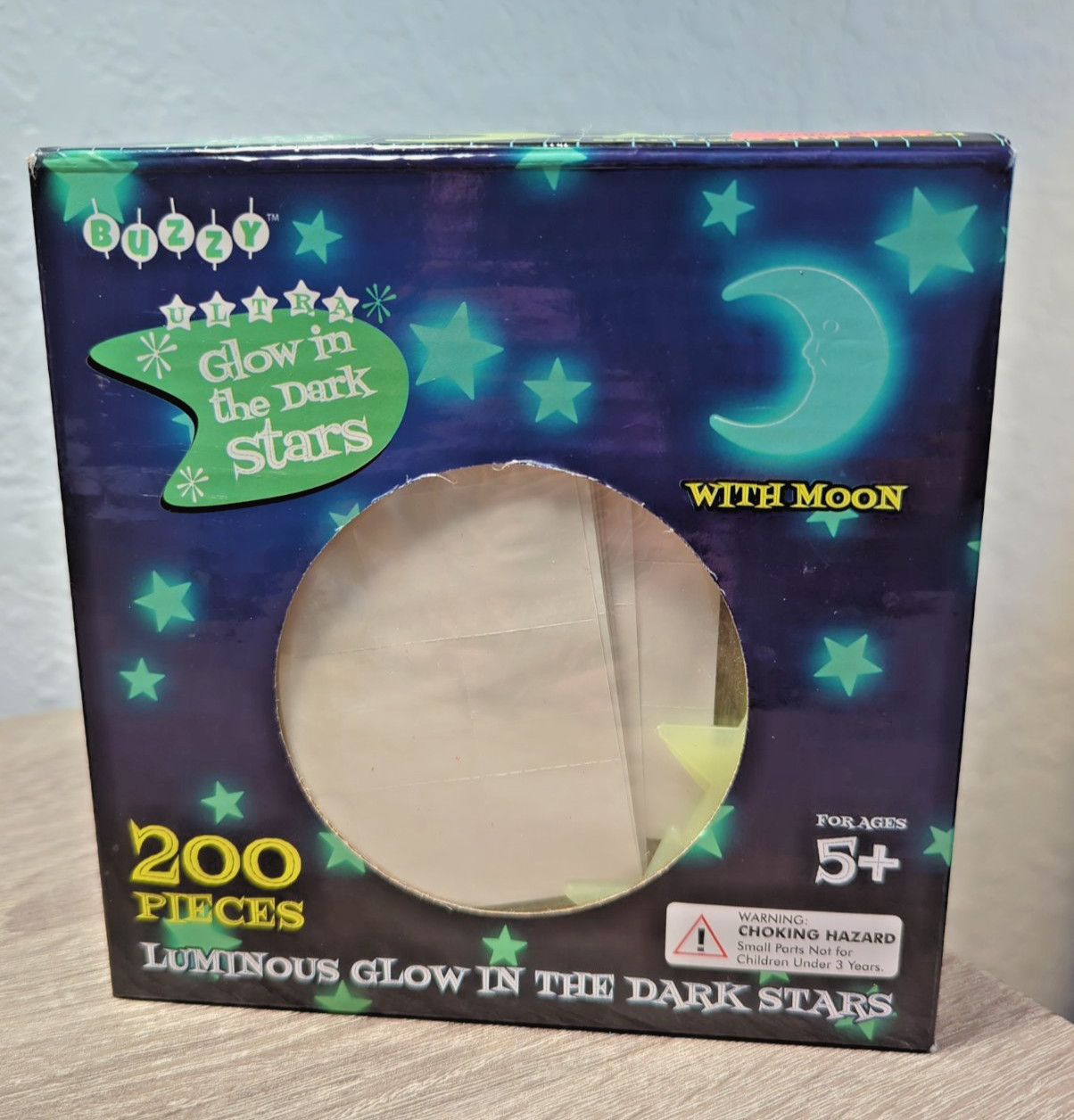 Glow in the Dark Stars & Moon 200 Piece Wall Ceiling Sticker Set Open Box