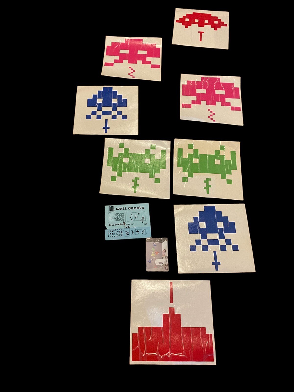 BLIK Brand Invader Video Game Style Wall Sticker Decals Red Blue Green Pink 13"
