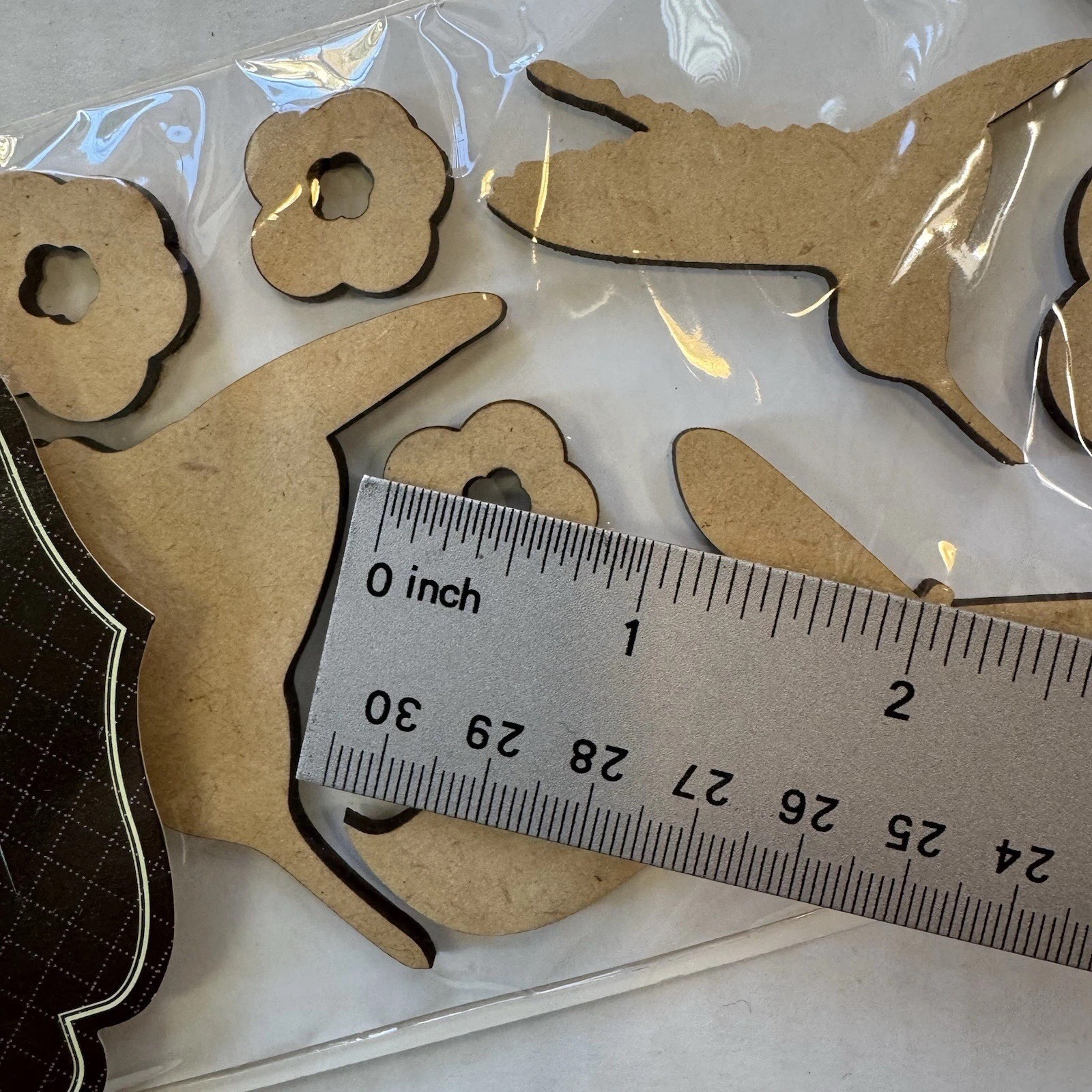 Domestic Bliss Decor DIY 3D Wall Appliques 11 pcs Removeable NEW. DCWV. Humming