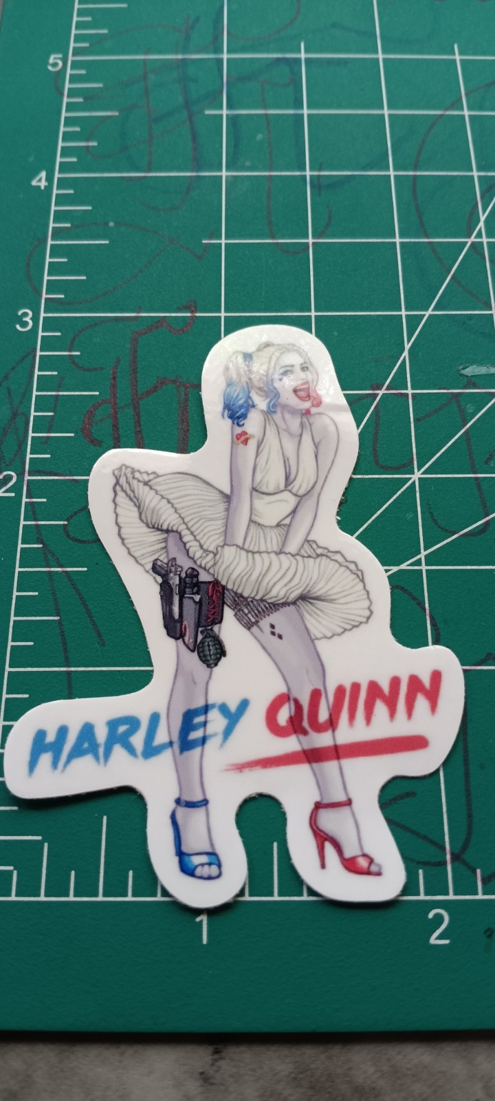 HARLEY QUINN VYNIL STICKER 3×2 inches