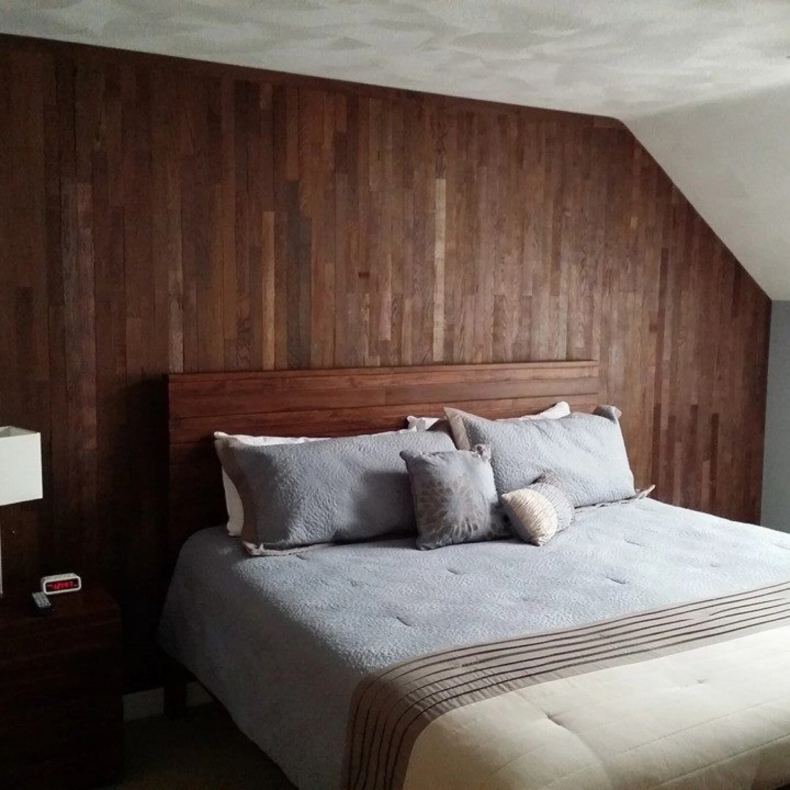 Stikwood 2" Reclaimed Barrel Oak Peel and Stick Wood Wall Planks