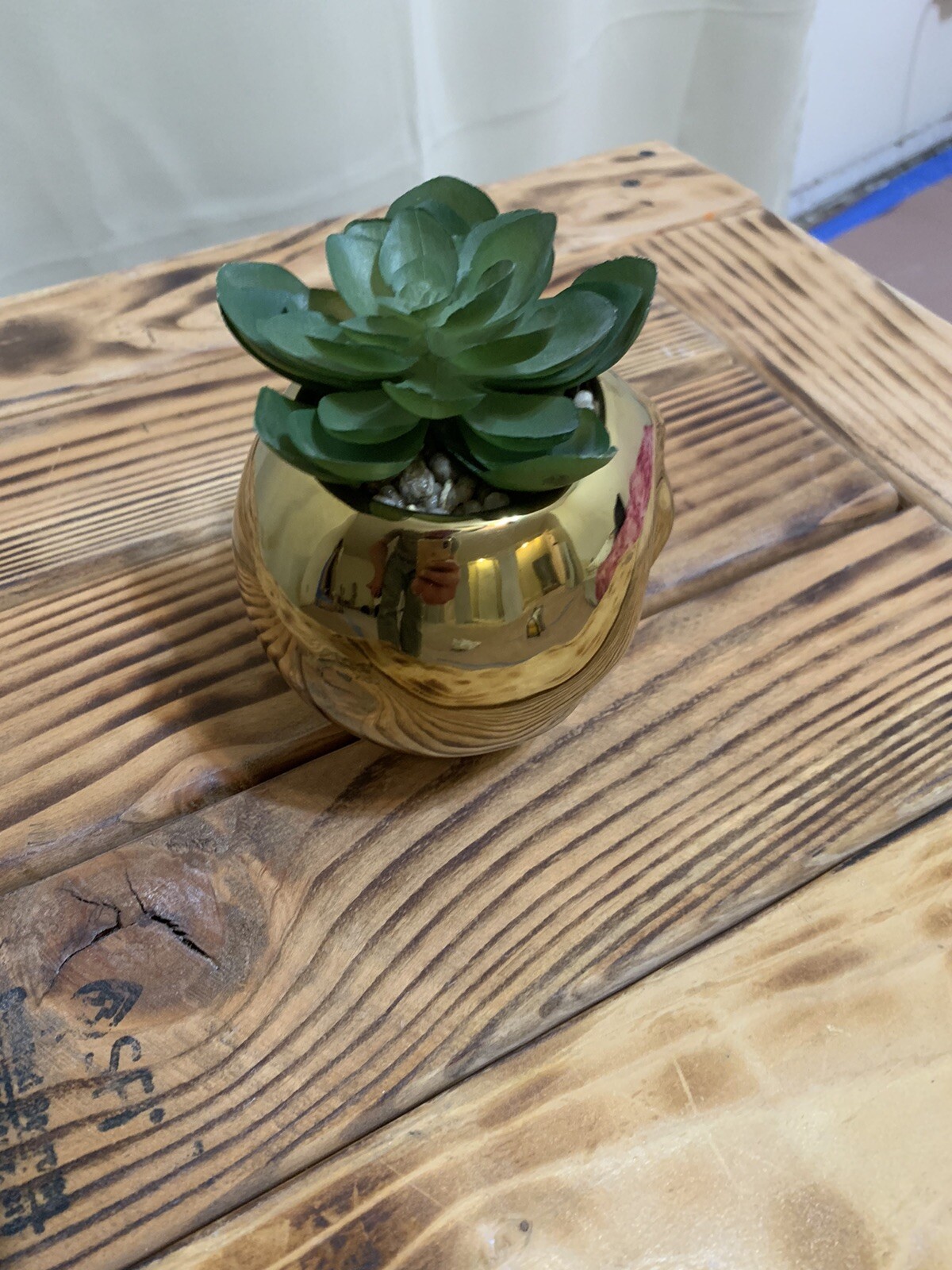4.5×4.5 in gold skull with flower, new unused