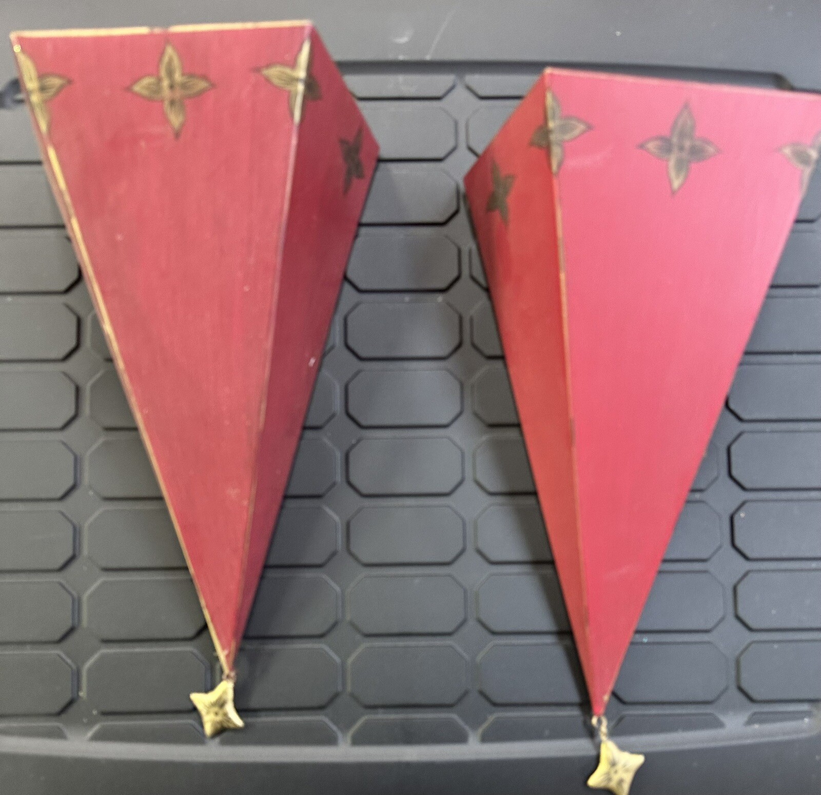 Red Triangular Home decor Country Western Ranch Rodeo