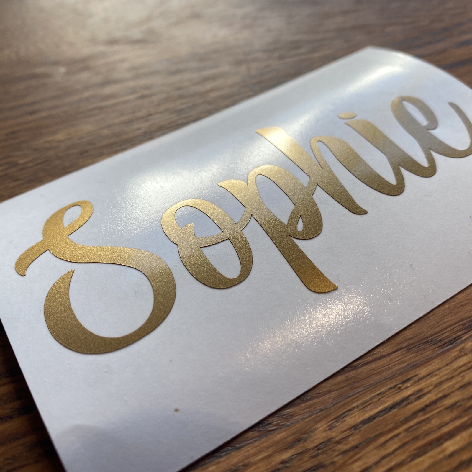 VINYL NAME LABELS for Bottles, Wedding Décor, Wine Glasses, Balloons, weddings