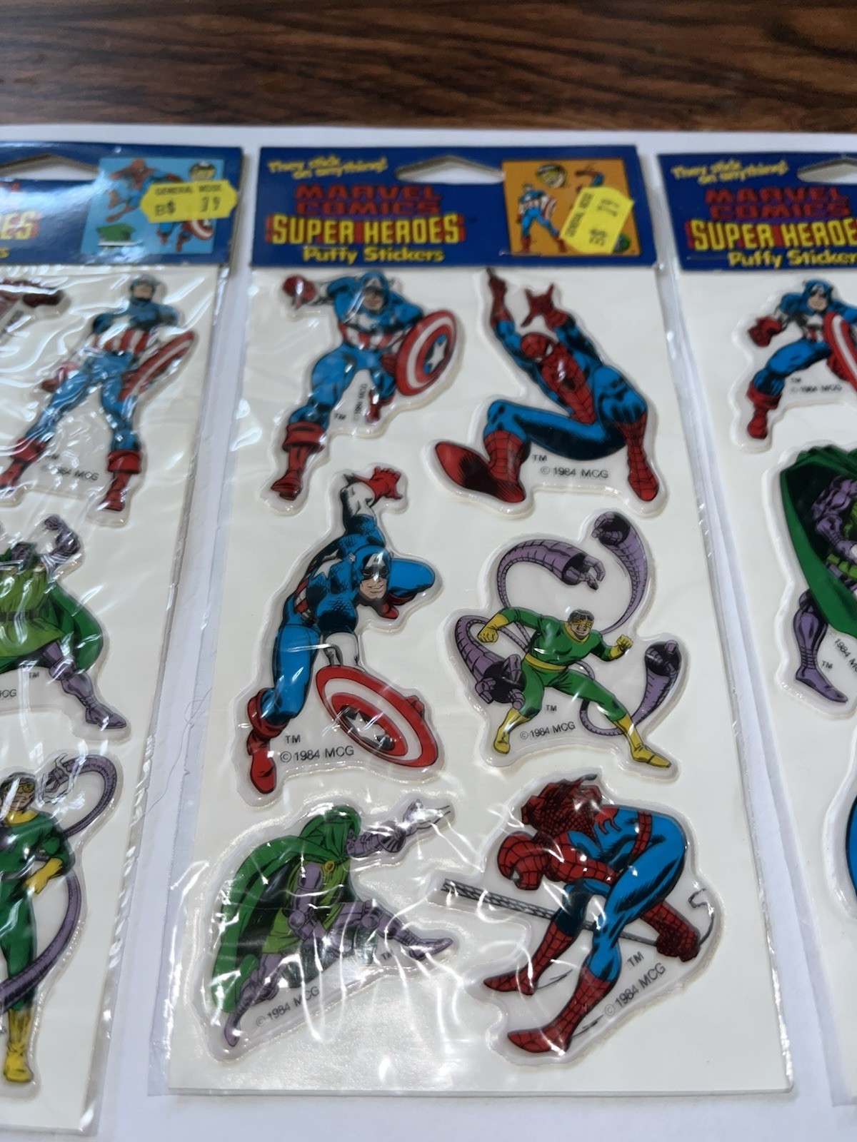 Vintage 1984 Marvel Comics – Super Heroes Puffy Stickers – New Sealed-LOT OF (3)