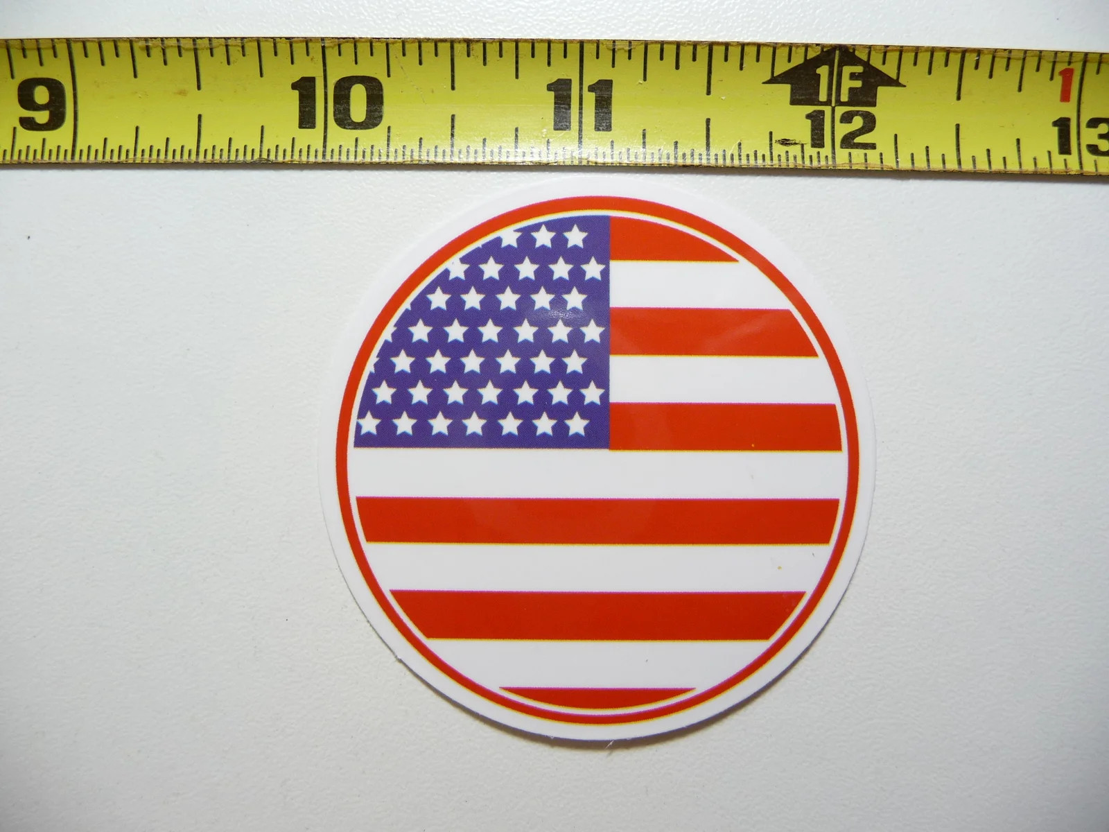 CIRCLE US USA FLAG UNITED STATES SMALL STICKER DECAL TRAVEL VACATION ON HOLIDAY