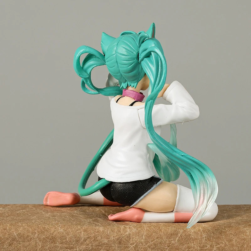 Kawaii Hatsune Miku Anime Figure Toys 11cm Neko T-Shirt Ver. PVC Action Figurine