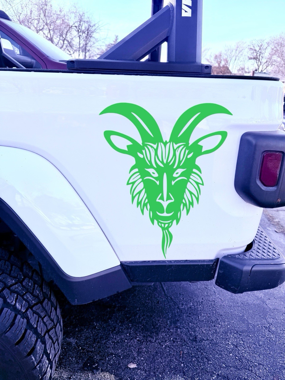 GOAT HEAD HORNS VINYL DECAL FOR Truck SUV Bumper Laptop Home Decor small