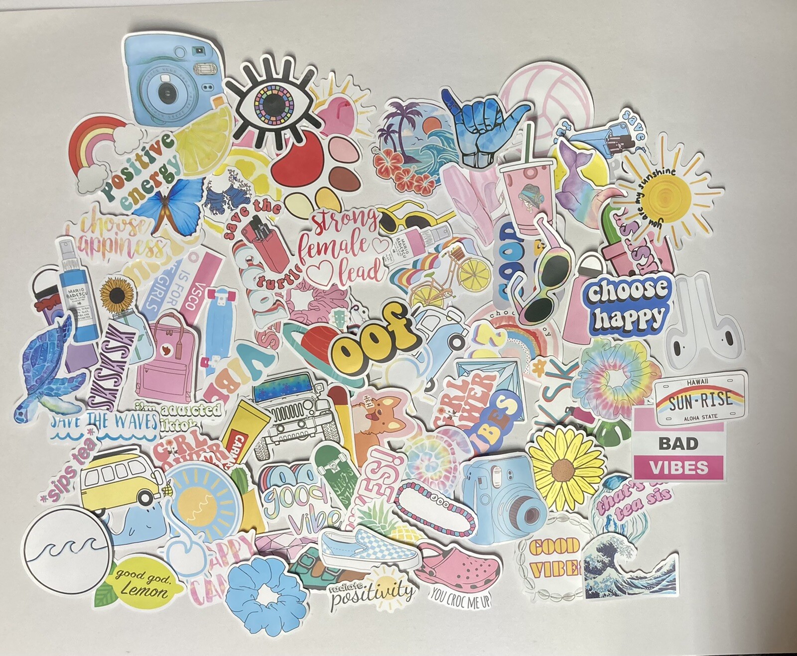 100 Assorted Vinyl Stickers