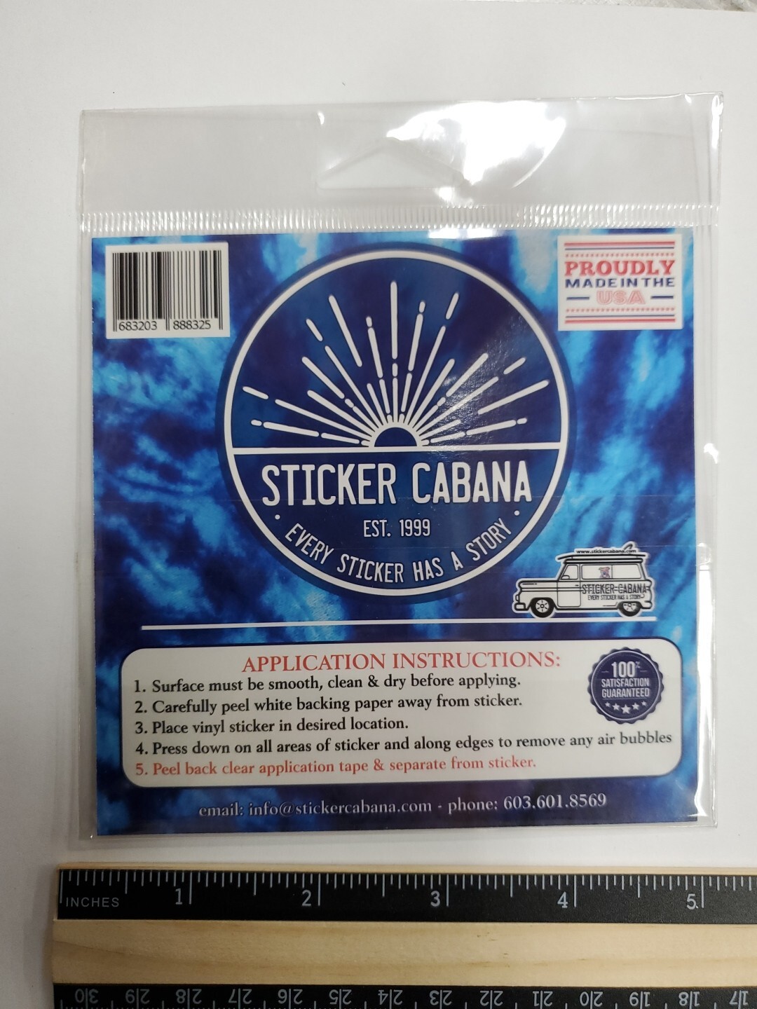 Artistic "Pura Vida" Round Vinyl Decal Sticker – 4" x 4"