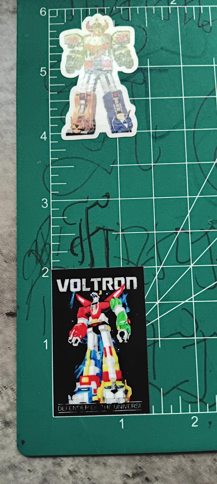 VOLTRON DIE-CUT VYNIL STICKER 2X2