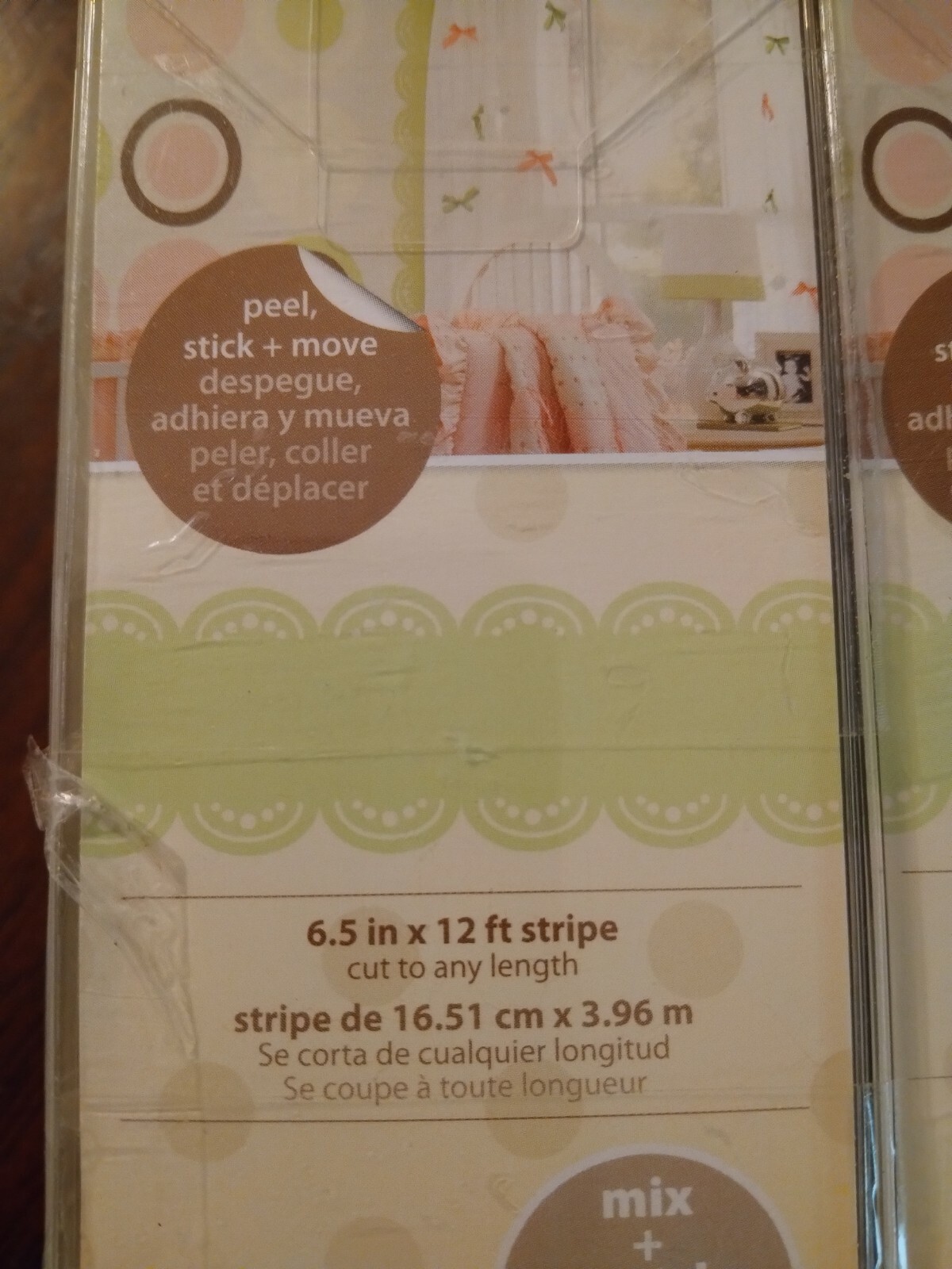 WallPops! 3 Wall Art peapod green one stripe Peel And Stick Border NIB