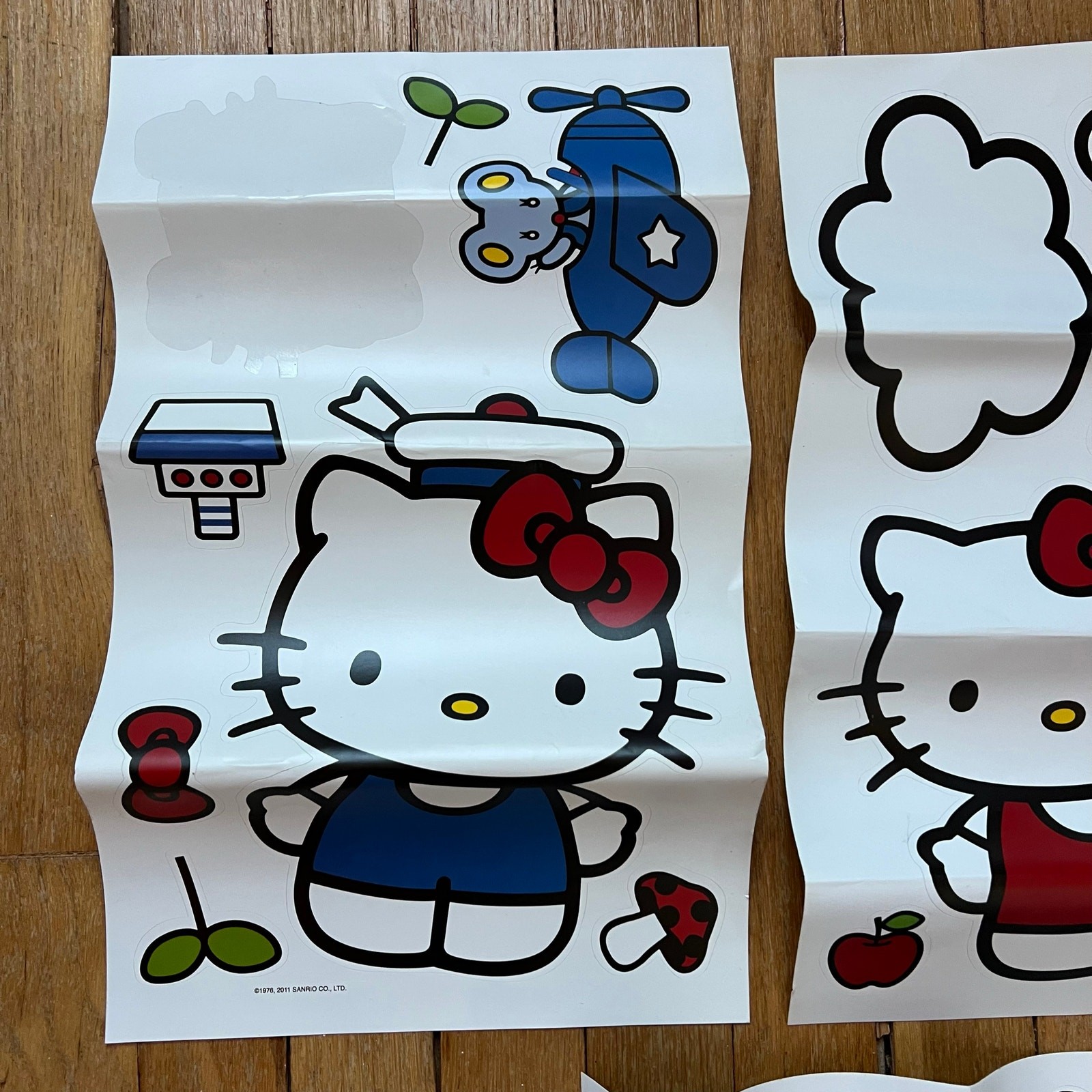 Hello Kitty Large Vinyl Wall Decal Sticker Sheets Sanrio Retro 2011 9"x7.5"