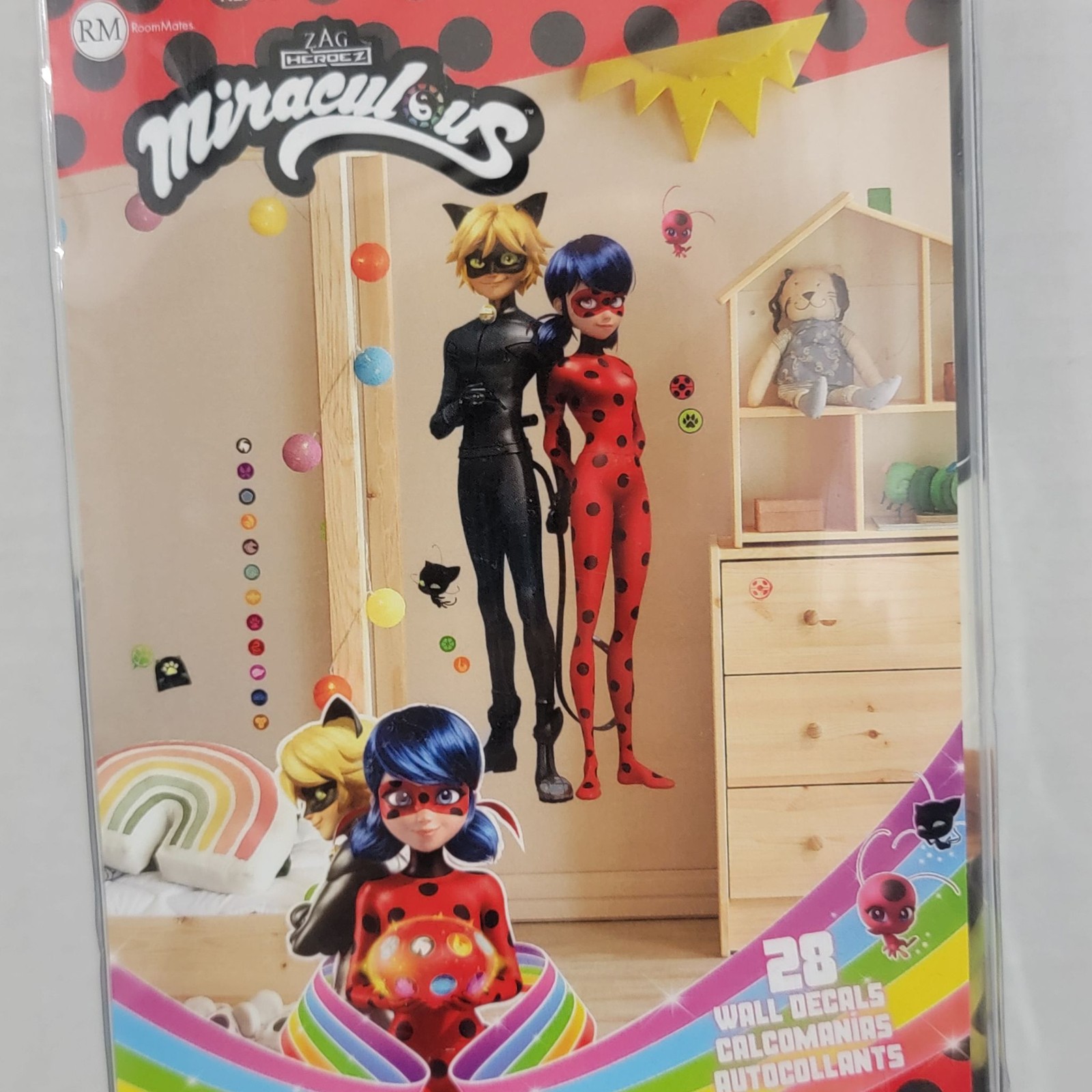 RoomMates Miraculous Wall Decals 28pc Kids Ladybug Cat Noir Wall Stickers