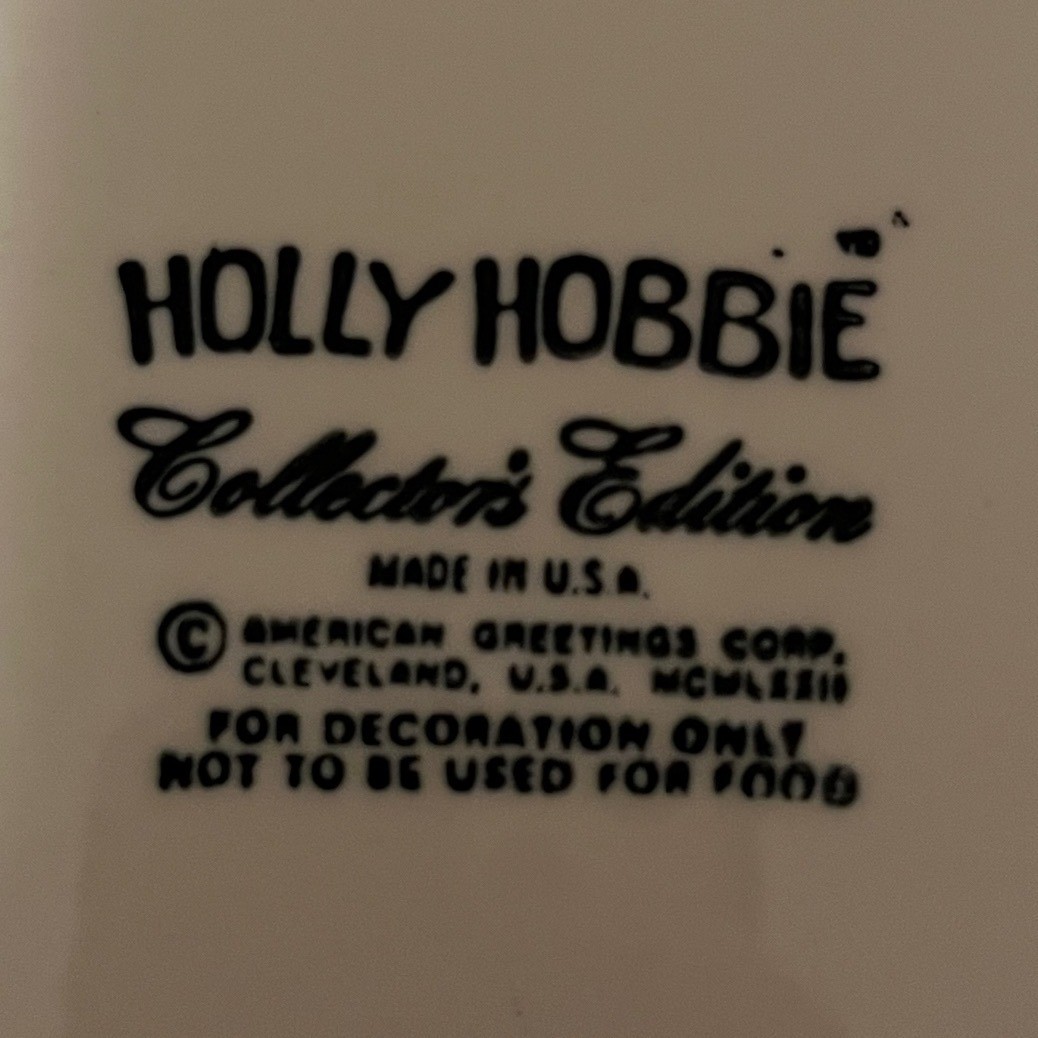 Holly Hobbie Collector's Edition Plate