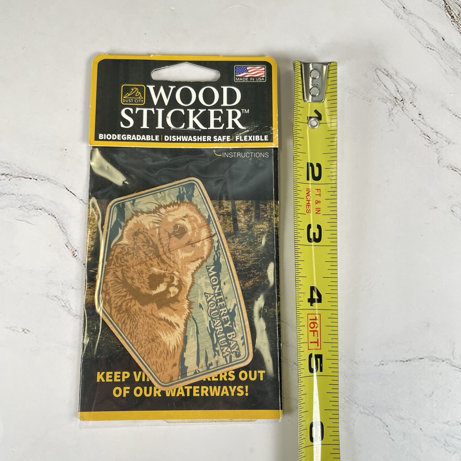 NWT Dust City Wooden Sticker Monterey Bay Aquarium Sea Otter Sea Life California