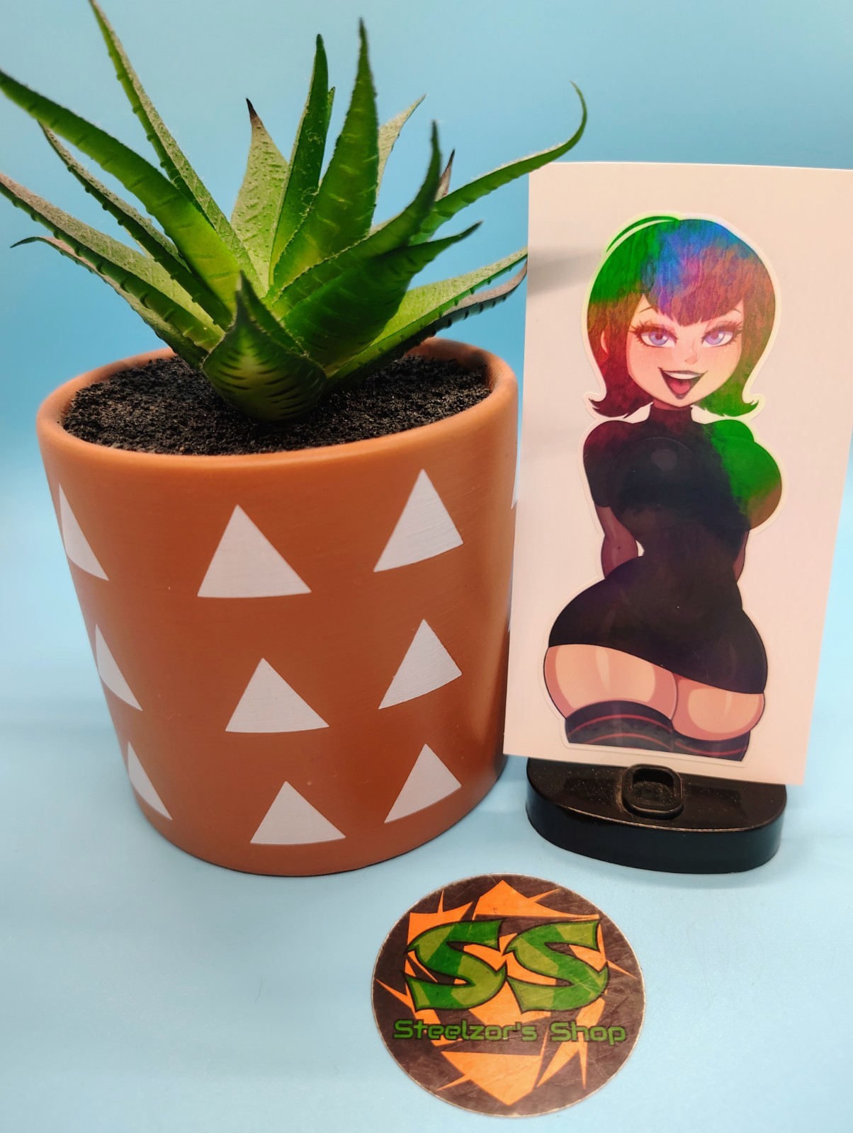 (4.5 Inches) Thicc Anime Girl – Mavis (Holo) – Water-Resistant Vinyl Sticker