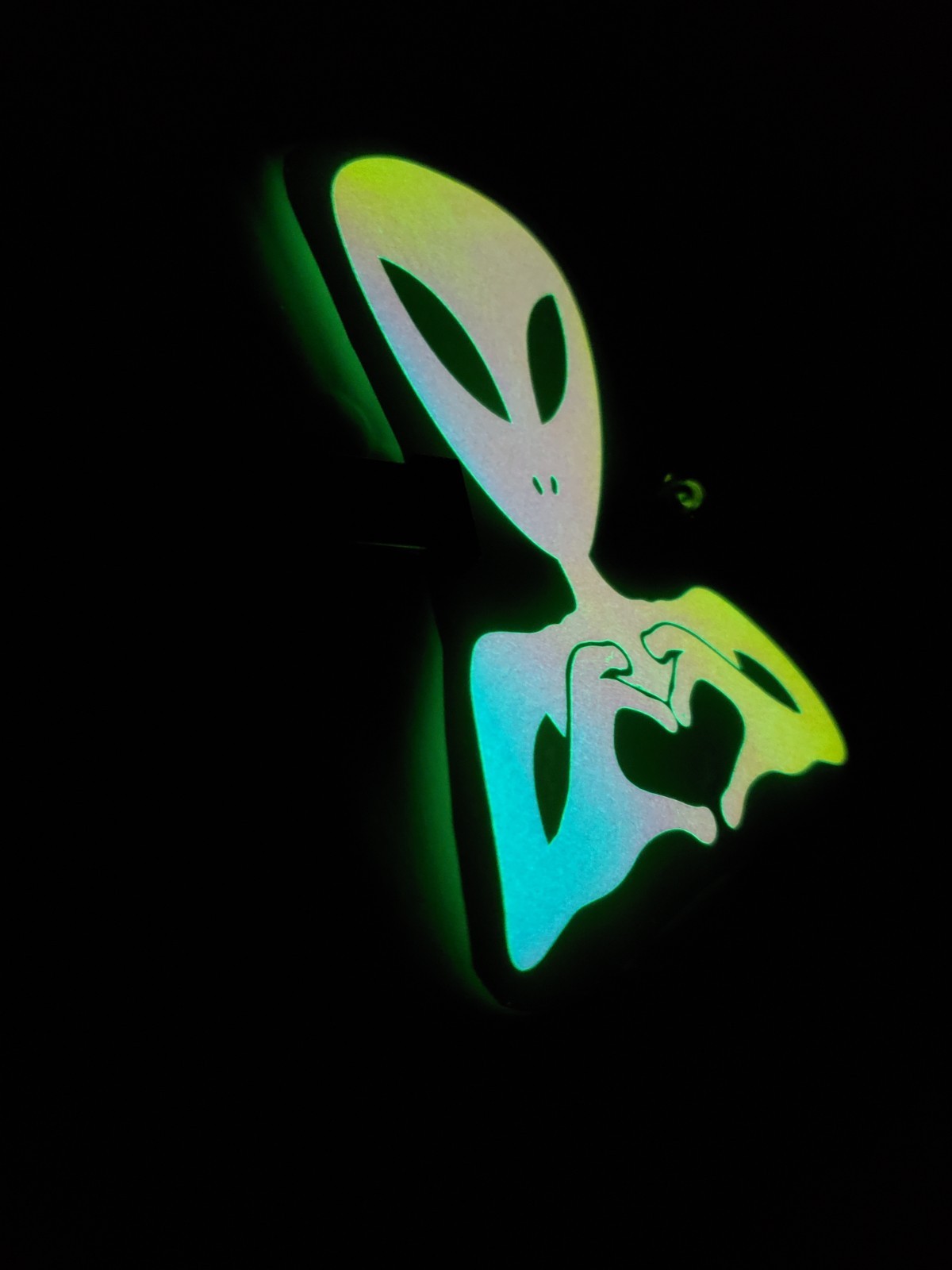 Glow In The Dark Vinyl Decals Heart Symbol Alien Medium Size Lit Studios New