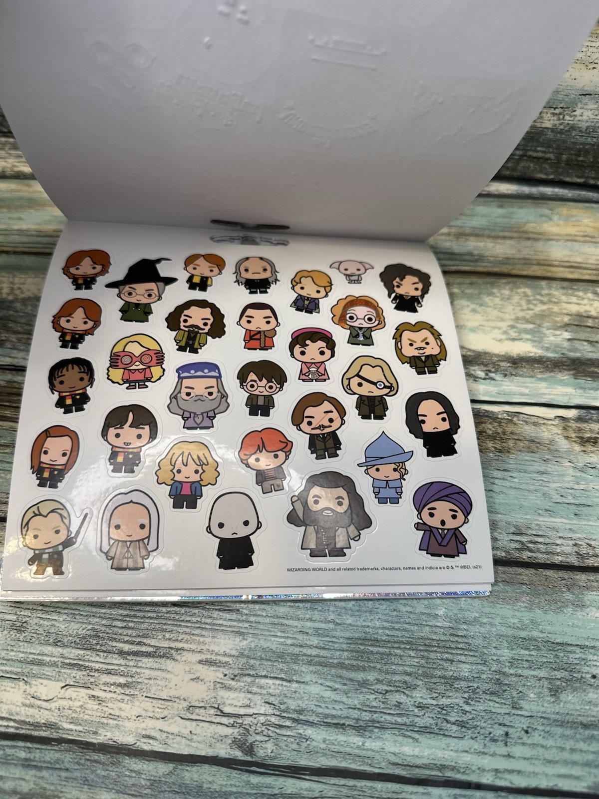 NEW Harry Potter ⚯ ͛ Sticker Book Over 400 Official Stickers 16 Pages