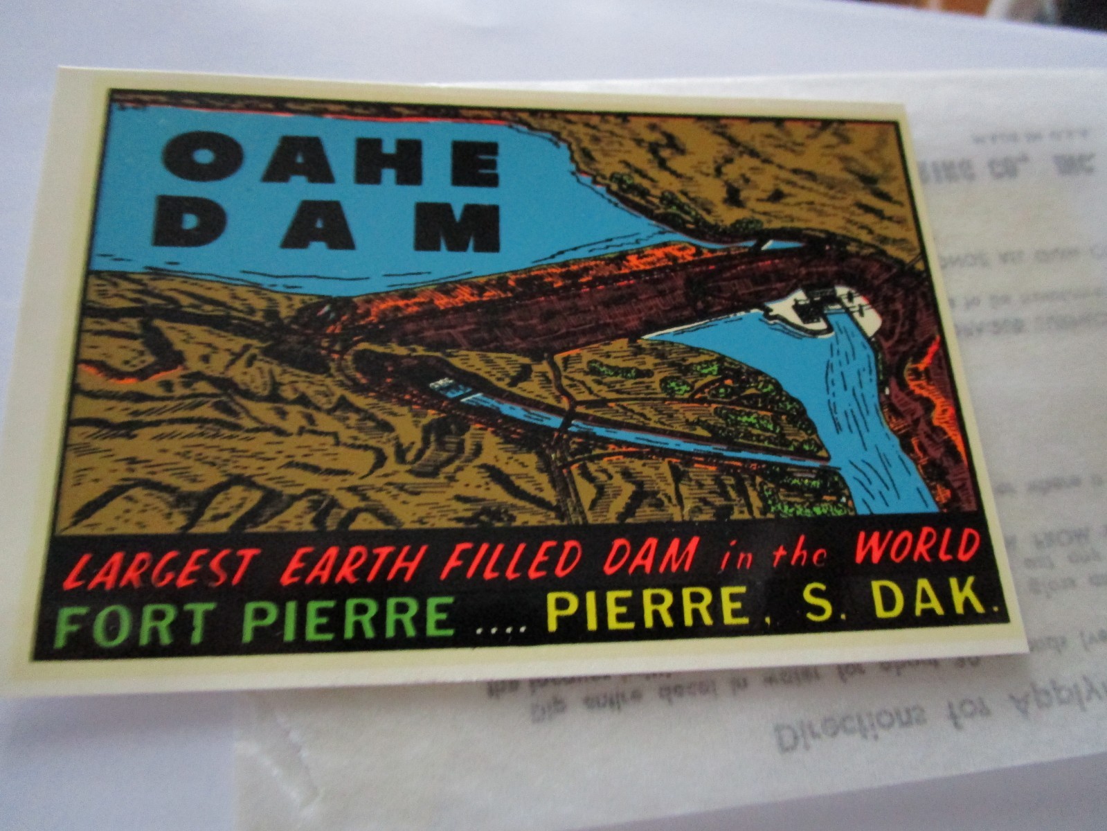 Oahe Dam Fort Pierre Pierre S. Dak. Windom Luggage Decal NOS In Envelope