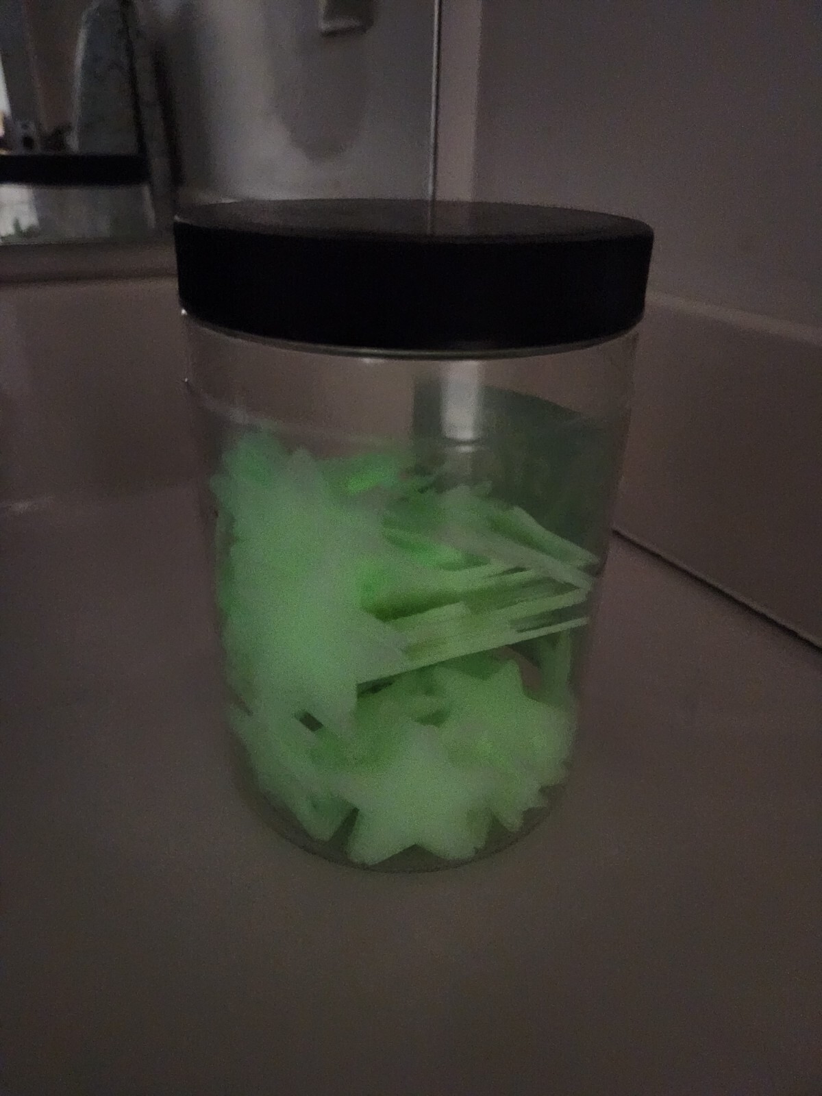 DaMert Company Plastic Jar of 129 GLOW STARS Classic Toys of the 20th Century