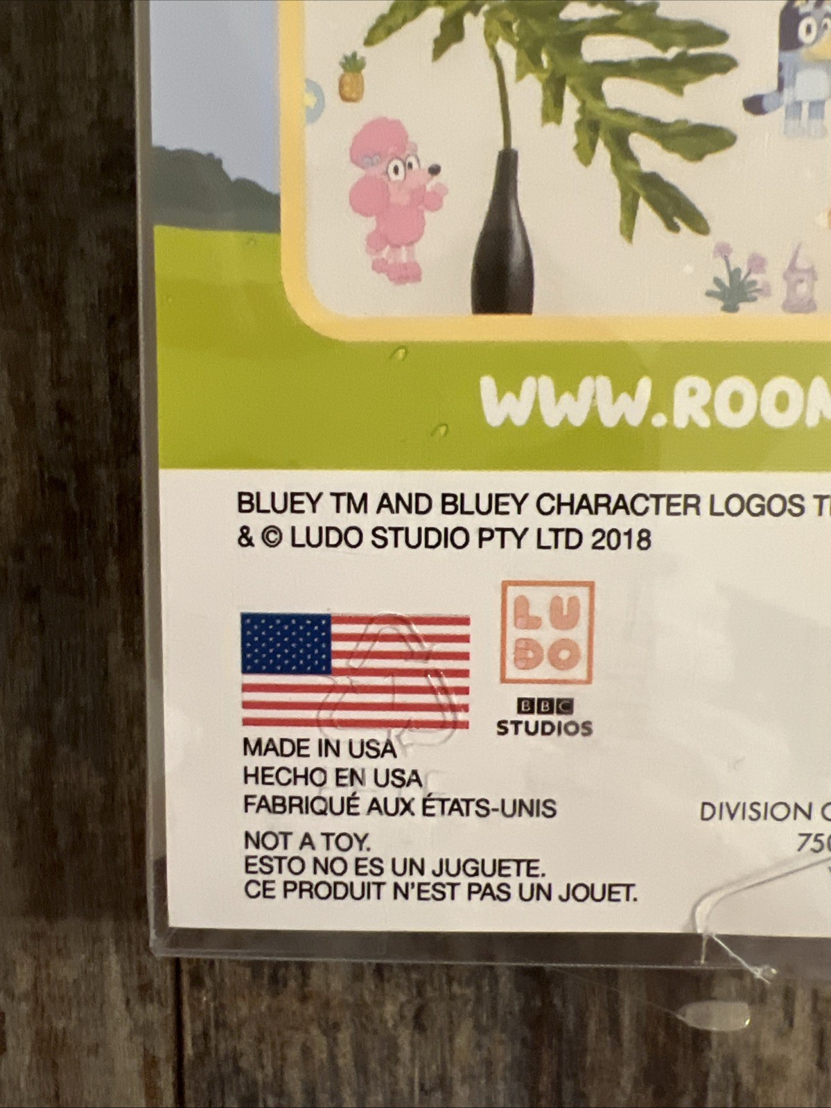 Roommates Bluey Family and Friends Peel and Stick Wall Decals, RMK5457SCS