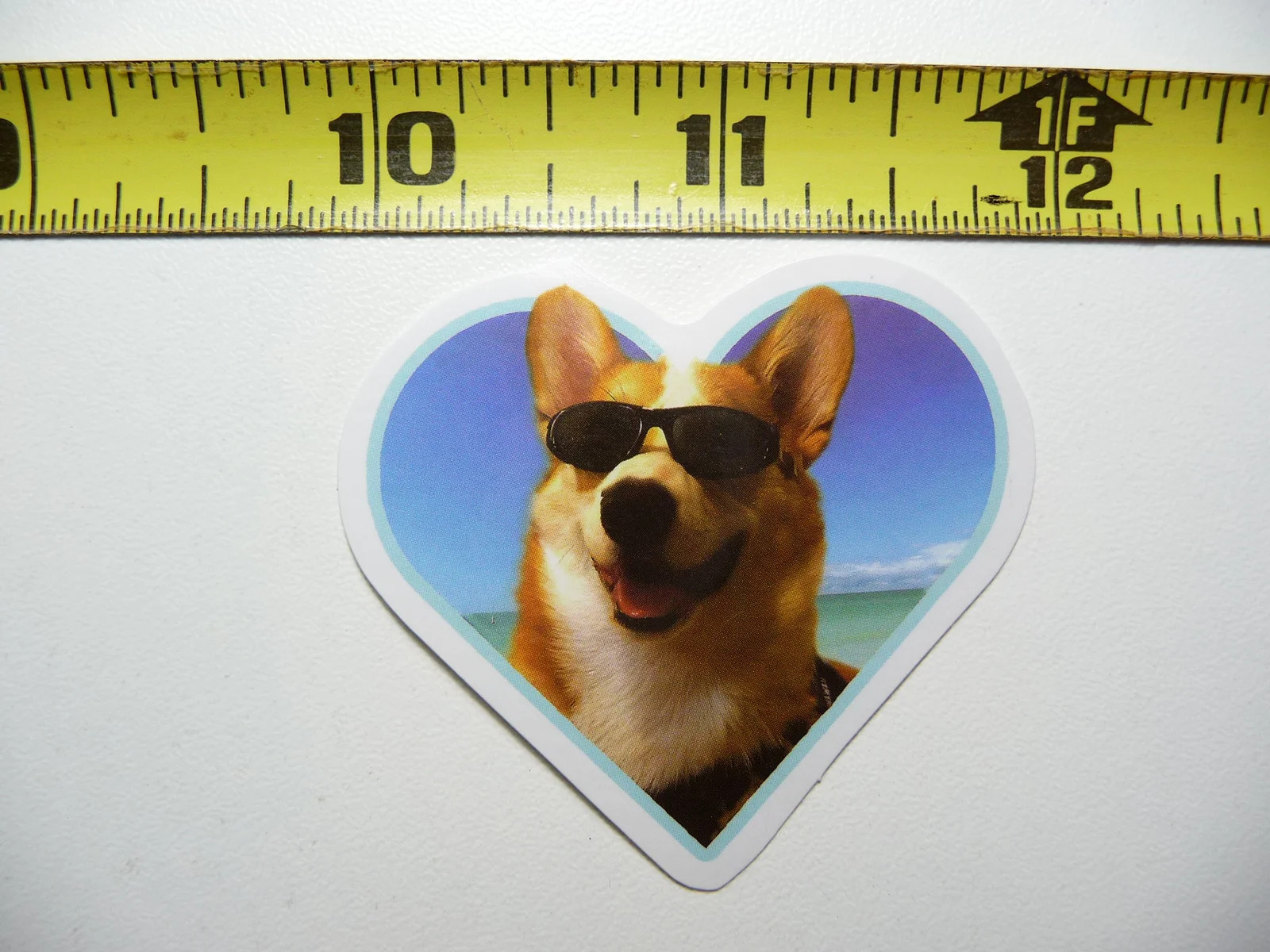 LOVE HEART PEMBROKE CORGI SMALL STICKER DECAL TROPIC SCENE VACATION TRIP