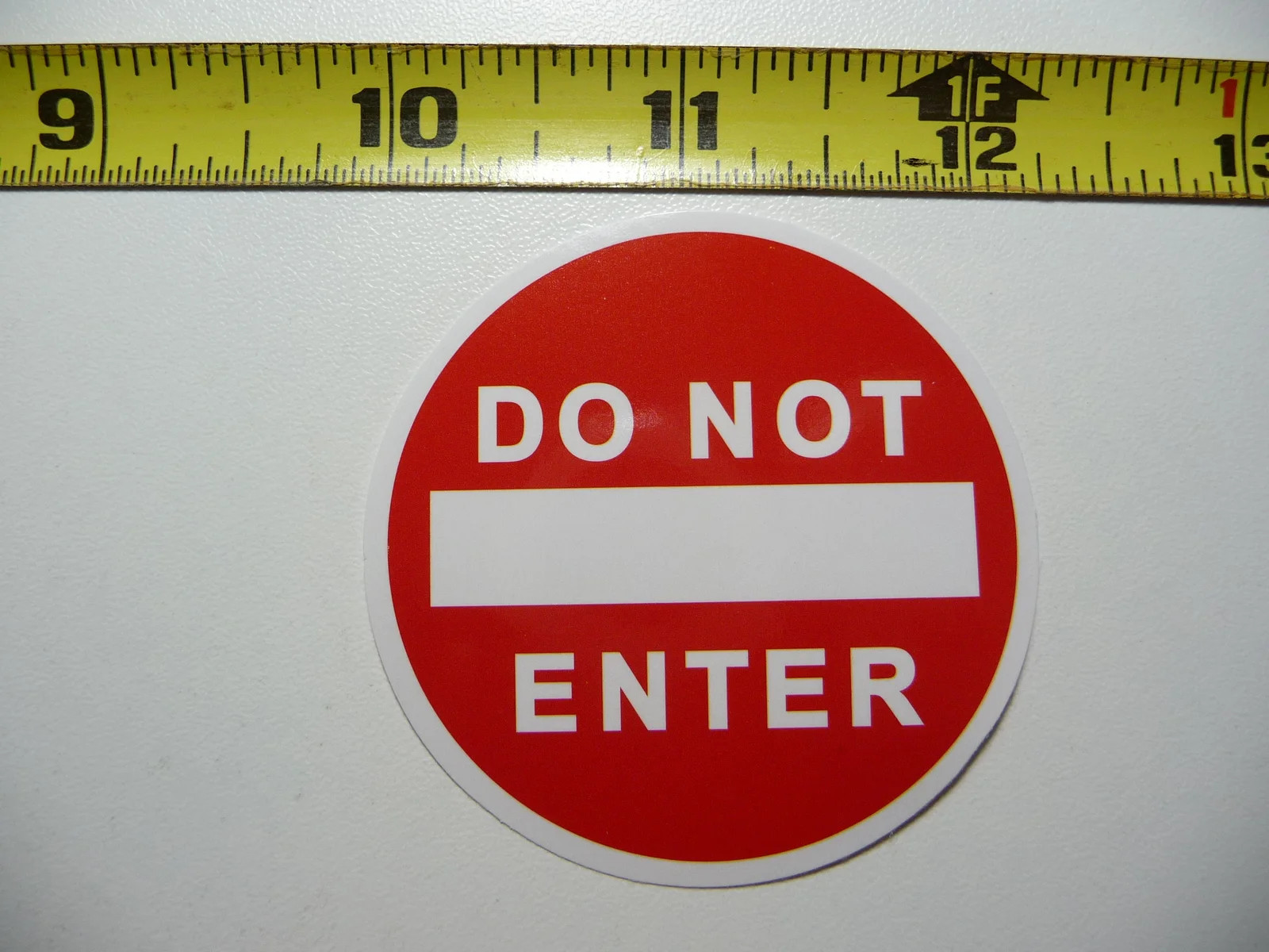 DO NOT ENTER ROUND SYMBOL SMALL STICKER DECAL ART WINDOW LAPTOP SKATEBOARD