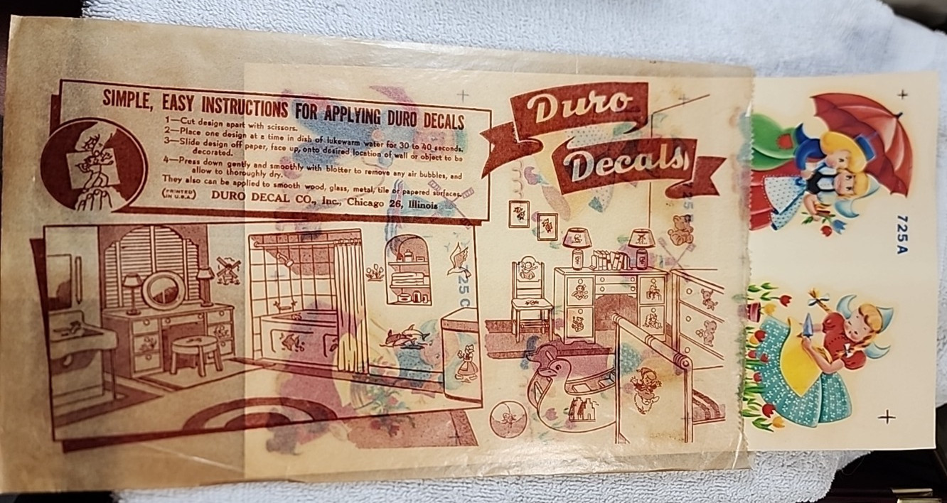 Antique Dutch Boy & Girl Water Duro-Decals Tulips Clogs Windmills Puppy 1970s