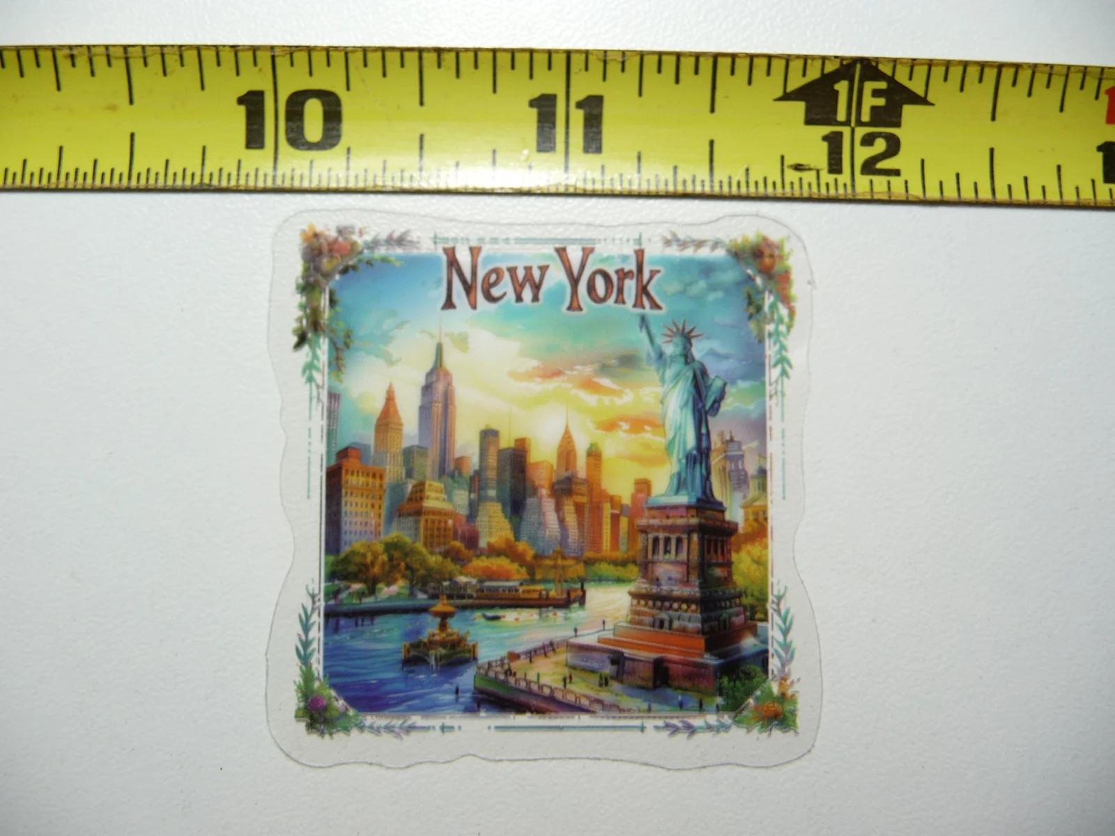 NEW YORK CITY STATUE LIBERTY SMALL STICKER DECAL TRAVEL VIEW SITE COLORFUL VISIT