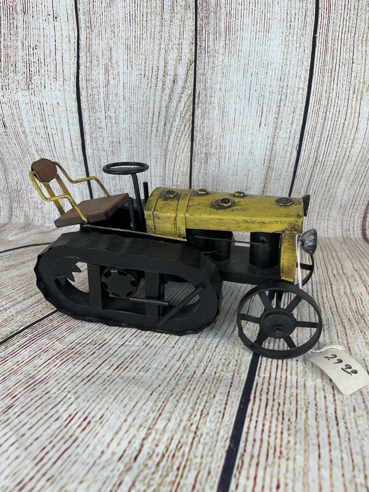 Avery Vintage Metal Yellow Tractor Farmhouse Home Decor Rustic 9.5” New Old Stoc
