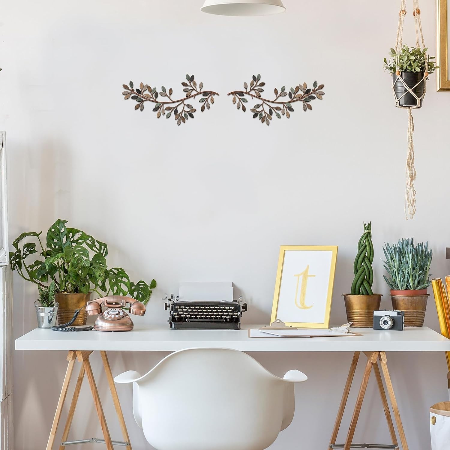 Metal Leaf Wall Art: 2-Piece Wrought Iron Sculptures for Sophisticated Spaces