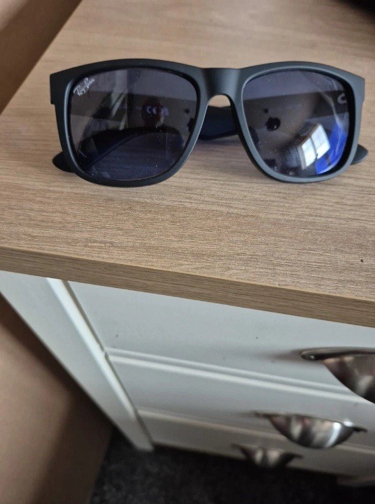 Ray Ban SMALL TRANSPARENT Sticker – Qty1 – (Tracked delivery – UK Only)