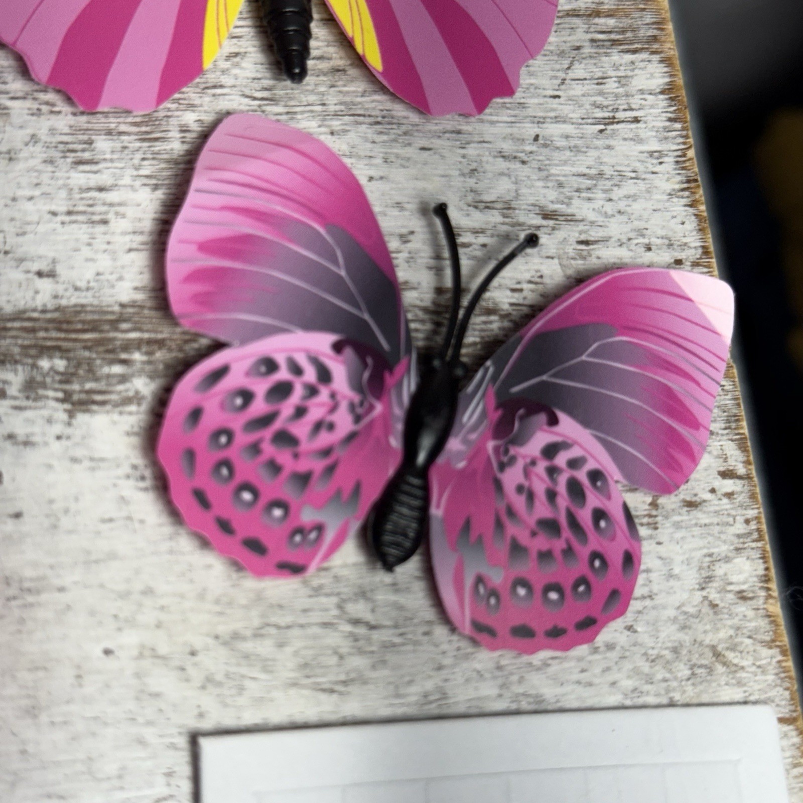 Lot of 12 3D Realistic Butterfly Wall Stickers Different Sizes, Shapes PINK New