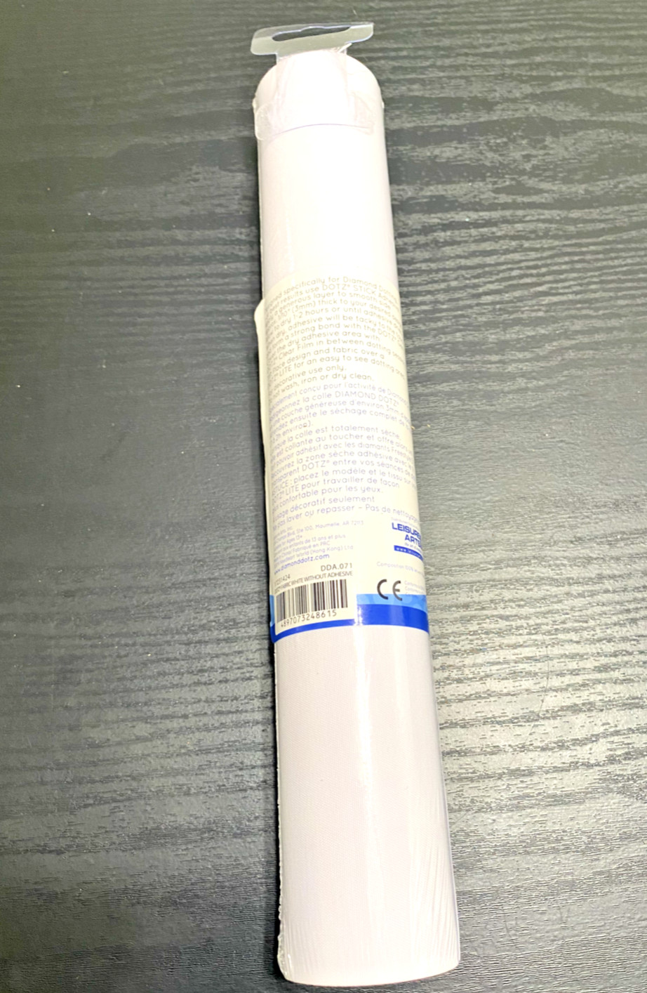DIAMOND DOTZ DOTZ FABRIC ROLL WHITE DDA.071 FABRIC 12 X 36 INCHES NO ADHESIVE