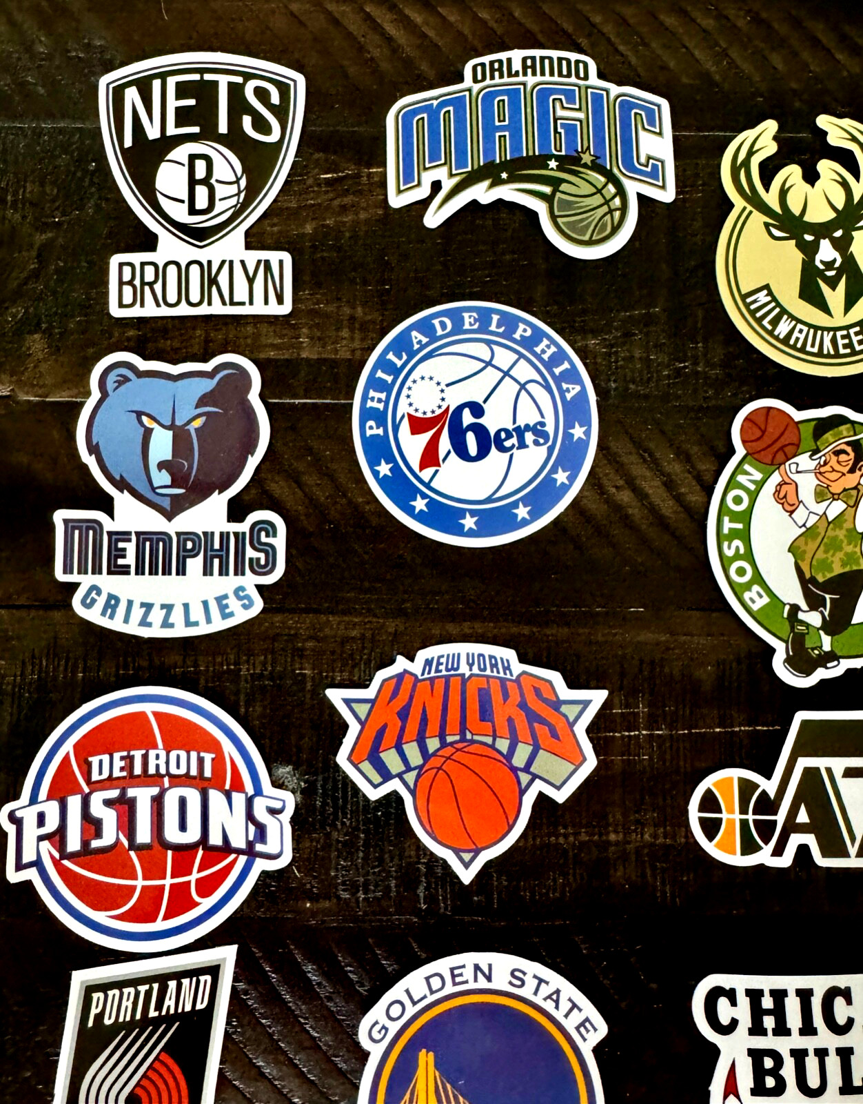 ~ NEW NBA LOGO STICKERS ~ PICK TEAM~PLUS TEAM TRADING CARD ~ SHOW YOUR SPIRIT ~