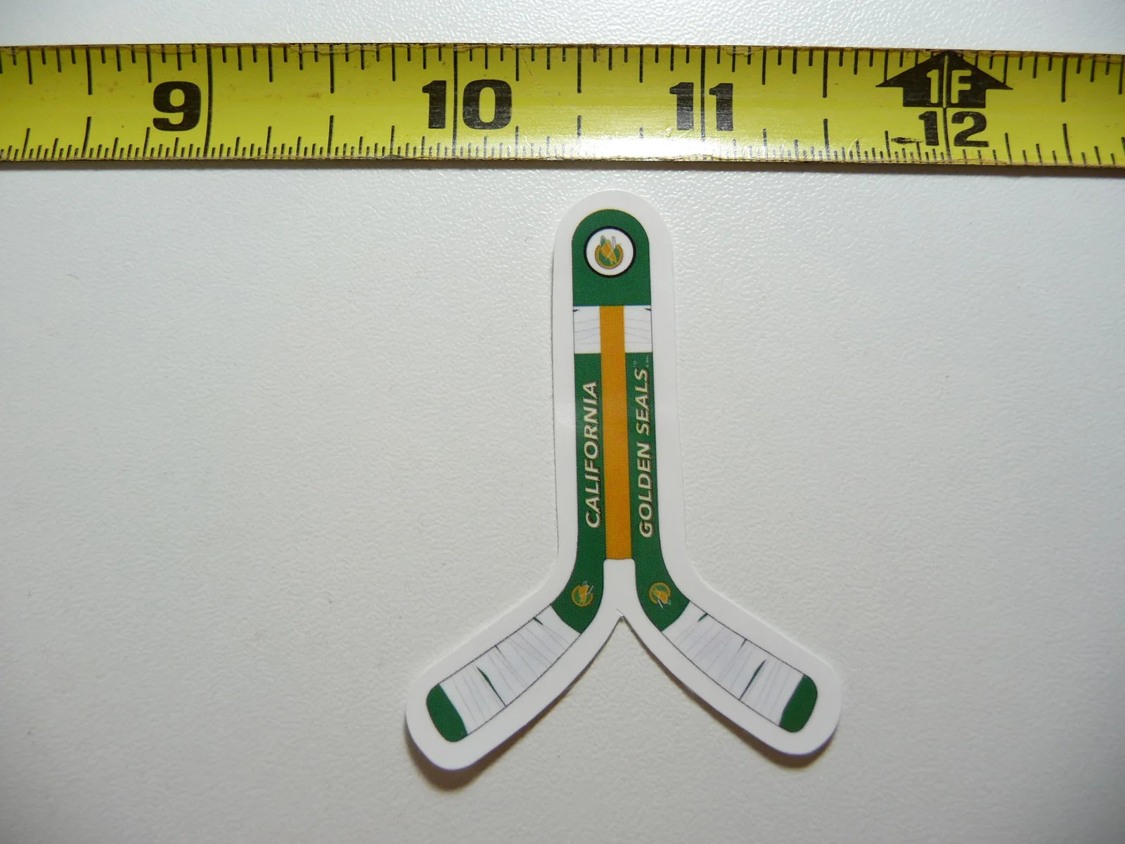 CALIFORNIA GOLDEN SEALS HOCKEY STICKS SMALL STICKER DECAL PRIDE STATE