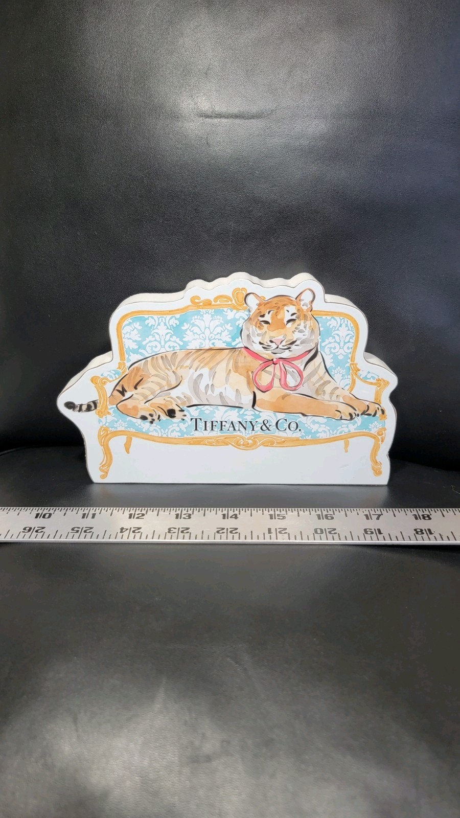 Tiffany & Co Wooden Sign Home Decor Meditating Tiger with Pink Bow 8" x 5" X 1"