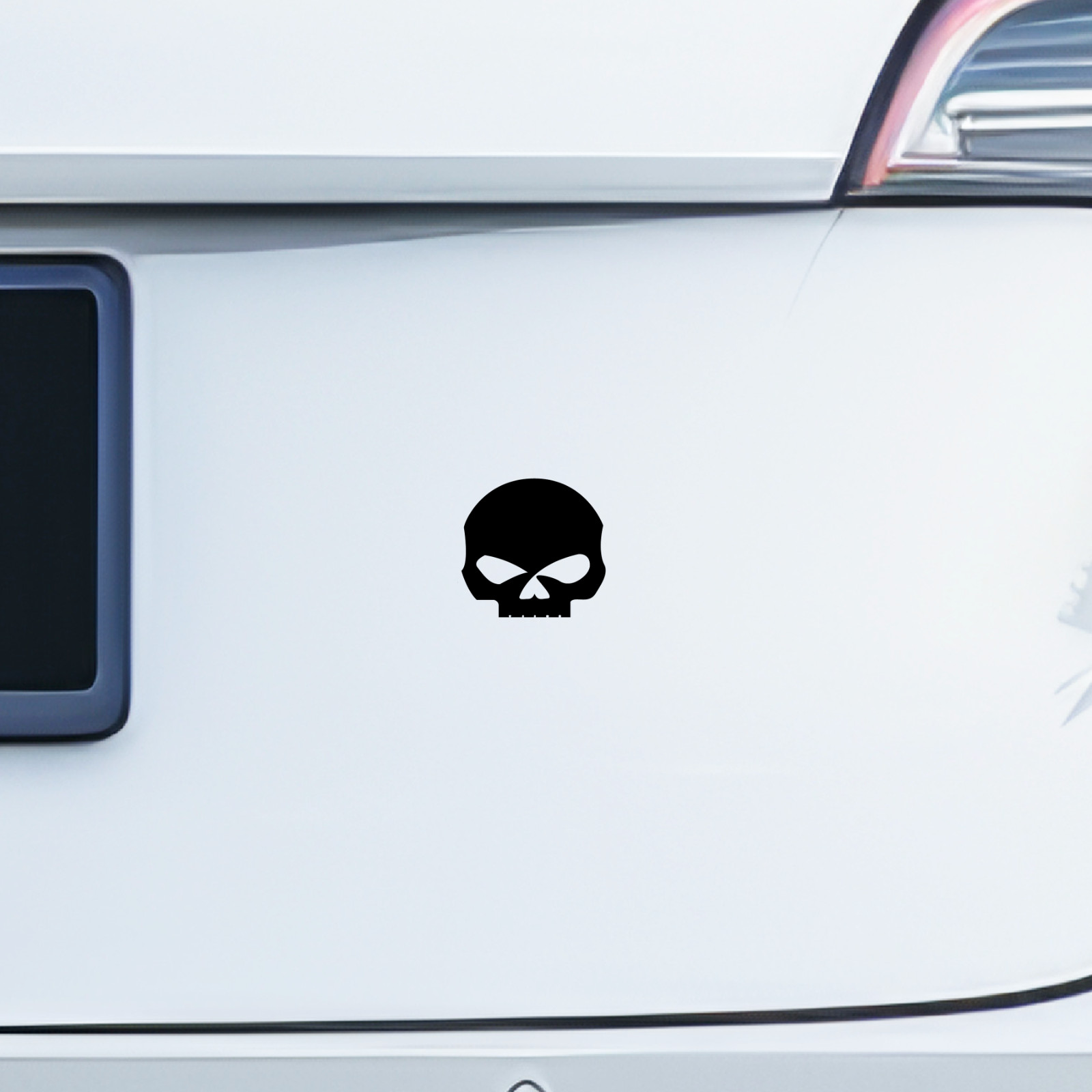 Angry Skull Vinyl Stickers – 6 Pack Grim Face Decals for Car, Laptop, Helmet DIY