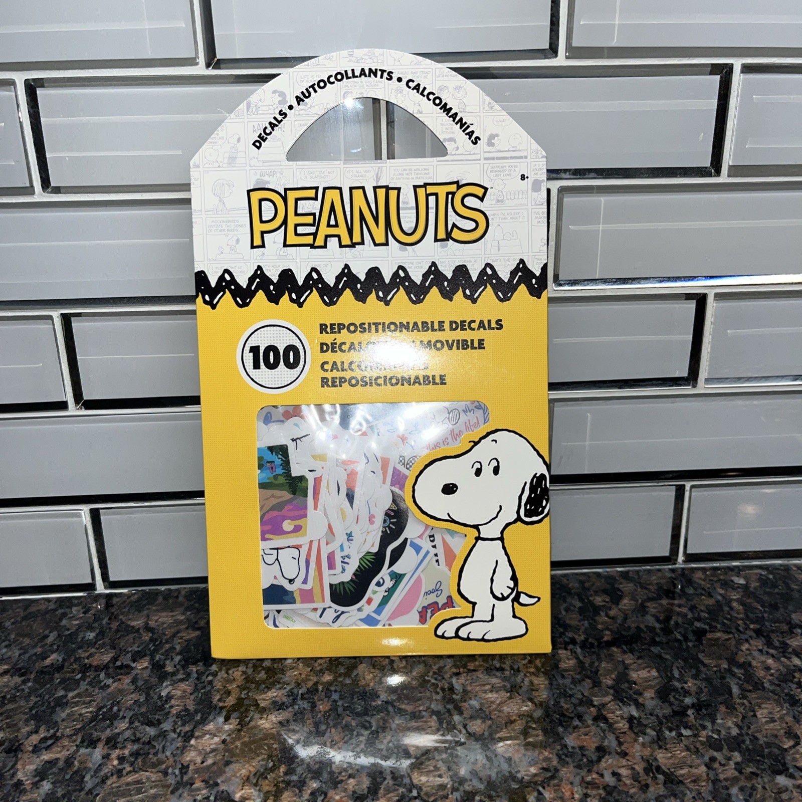 Peanuts Roomscapes Pack of 100 Decals Peel and Stick Stickers Snoopy Charlie