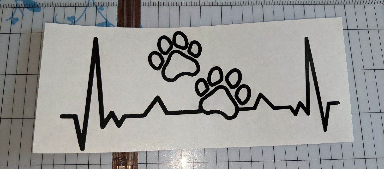 PAW PRINT LIFELINE Vinyl Decal Sticker Car Window Bumper Dog Cat Love Heartbeat