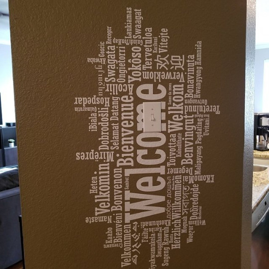 Welcome Language Sign, Welcome Wall Decal Sticker in Many Languages se142