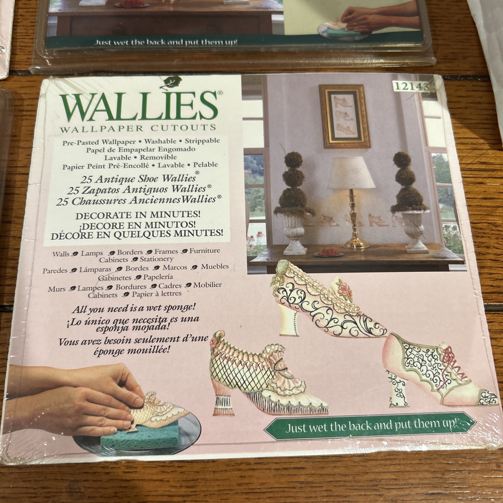 4 Wallpaper Cutouts Wallies NEW Antique Shoes