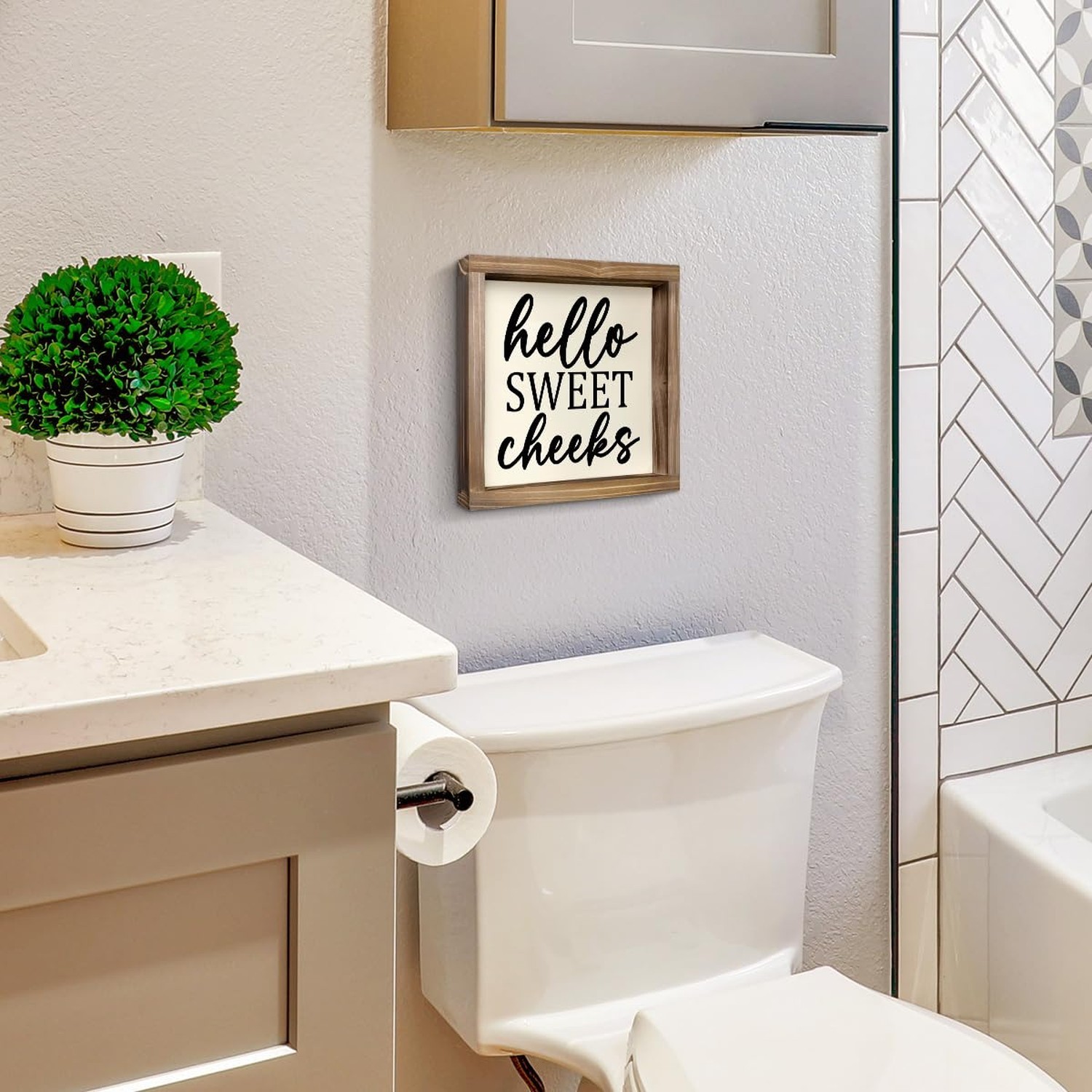 Kas Home Rustic Farmhouse Bathroom Decor – Cute 'Hello Sweet Cheeks' Wooden S…
