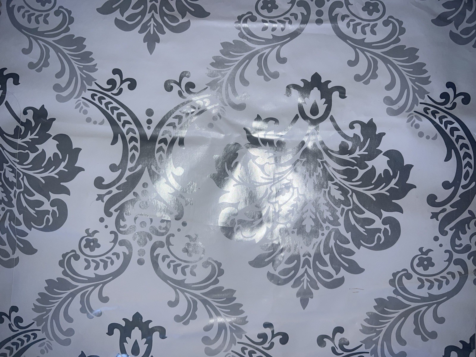 White Silver Damask Wallpaper Peel and Stick Wall Paper Decorative Self Adhesiv