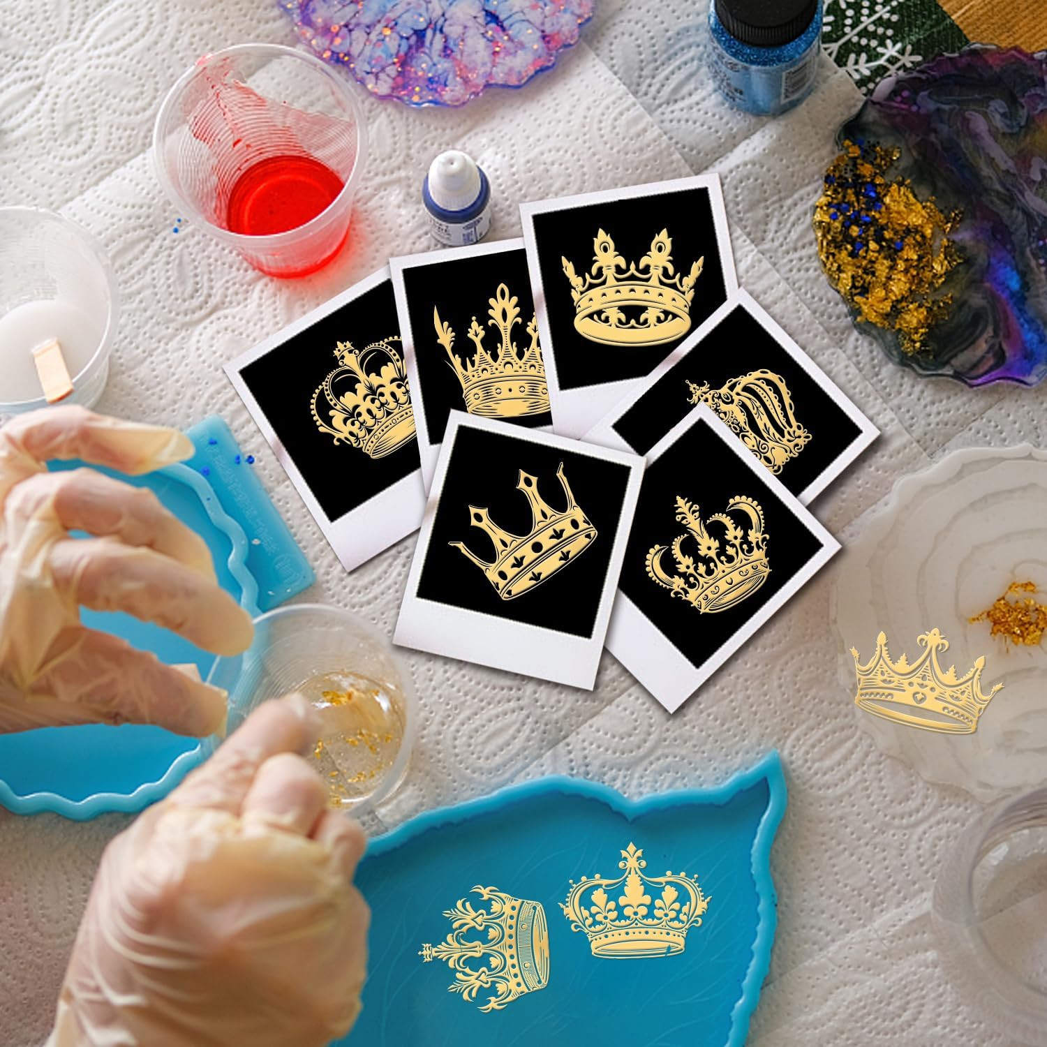 9Pcs 1.6X1.6 Inch Crown Pattern Stickers Crown Metal Sticker Self Adhesive Gold