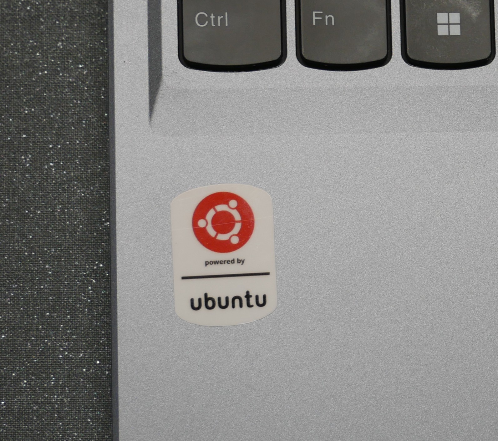 Linux PC Case Stickers – Choose one!