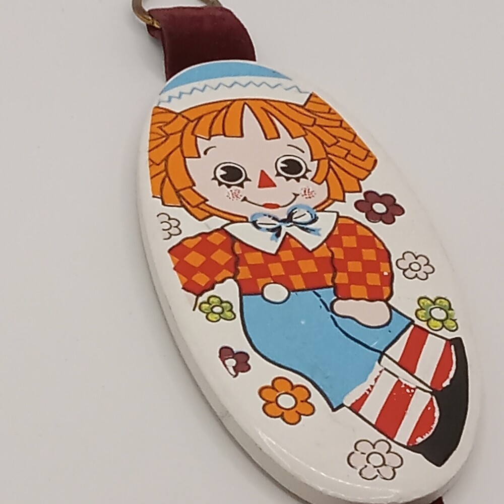 RAGGEDY ANDY Boy Ceramic Wall Ribbon Plaque Enesco 6 In Vtg Japan Nursery