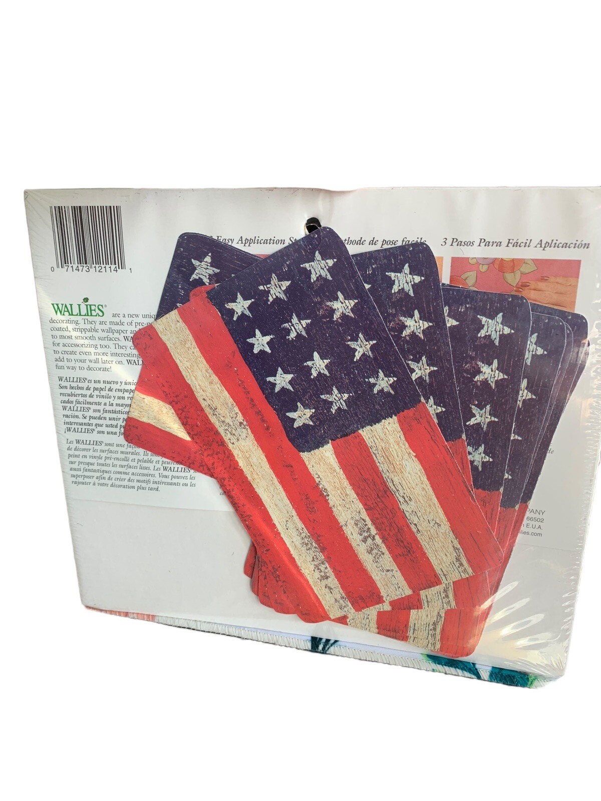 WALLIES Wallpaper Cutouts 25 AMERICANA FLAGS Pre-Pasted #12114 American Flag NEW